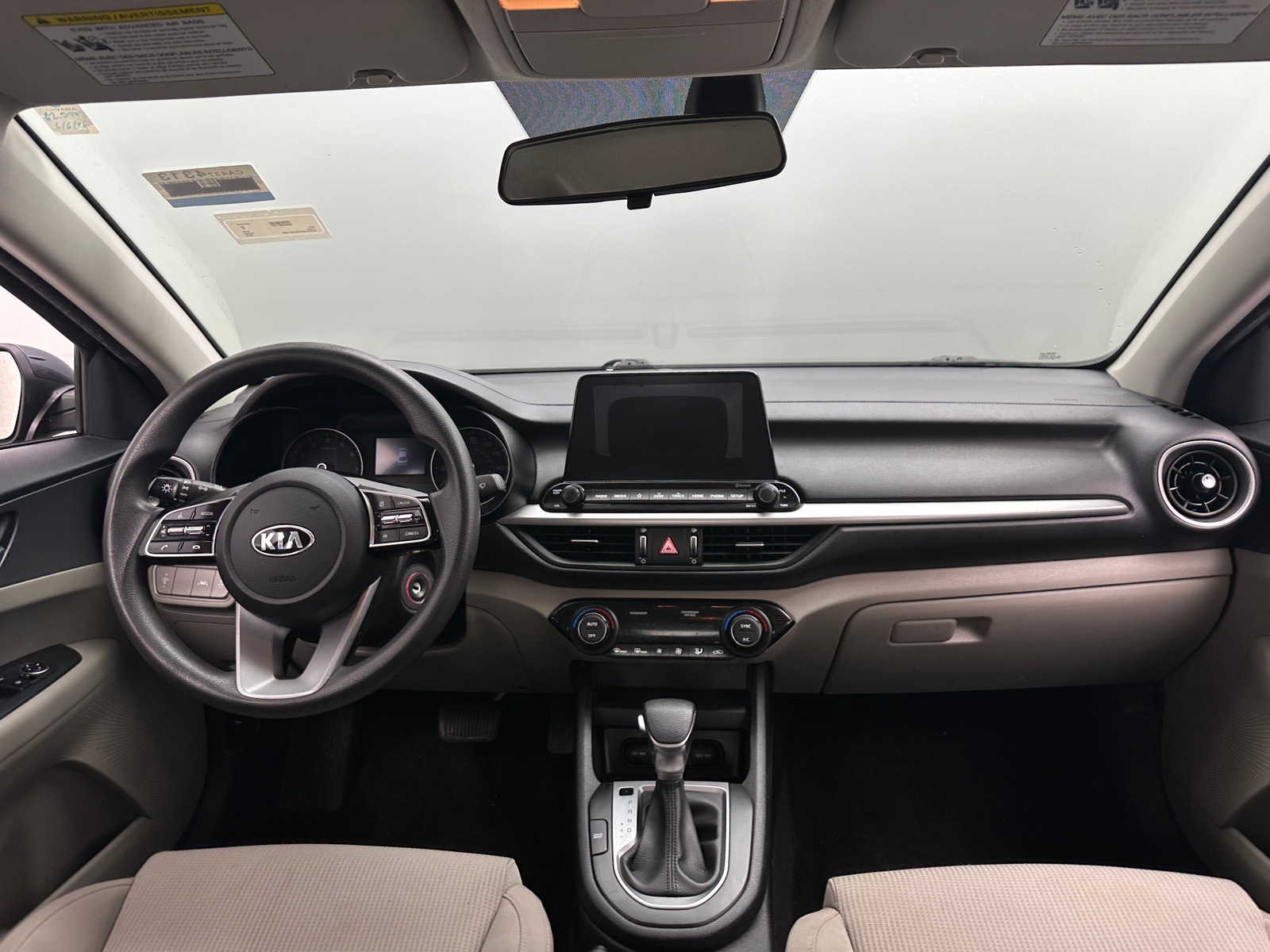 Thumbnail: 2019 Kia Forte - 3