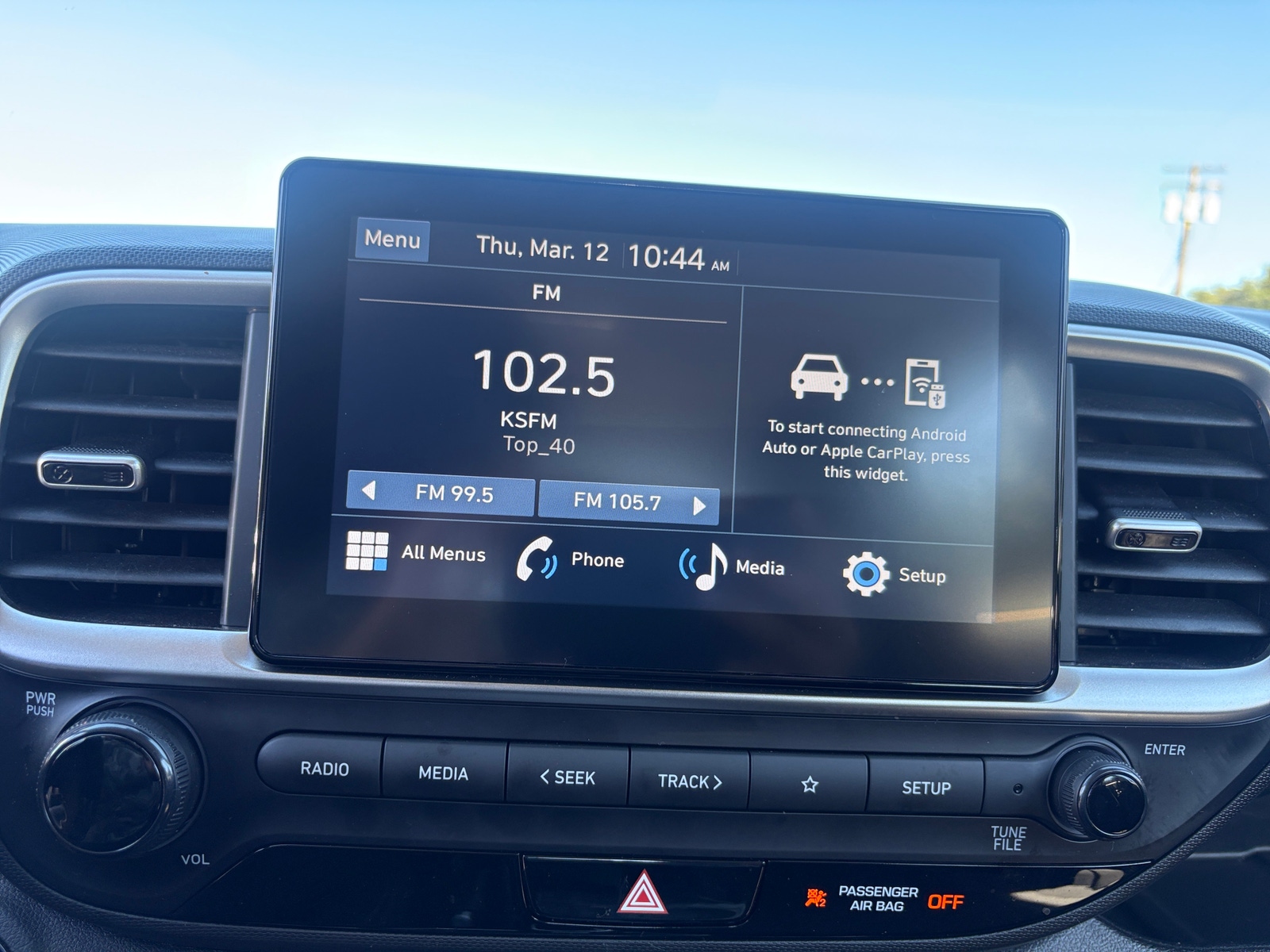 Thumbnail: 2025 Hyundai Venue - 4