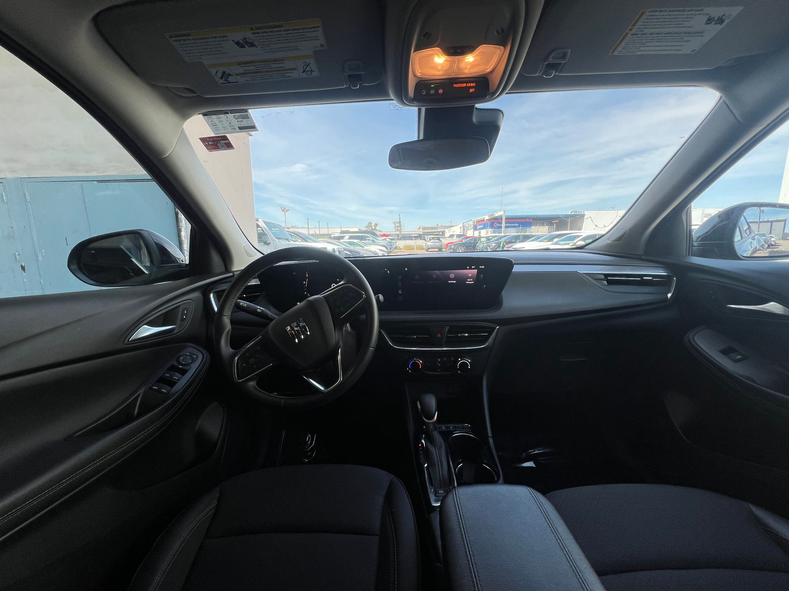 Thumbnail: 2025 Buick Encore GX - 3