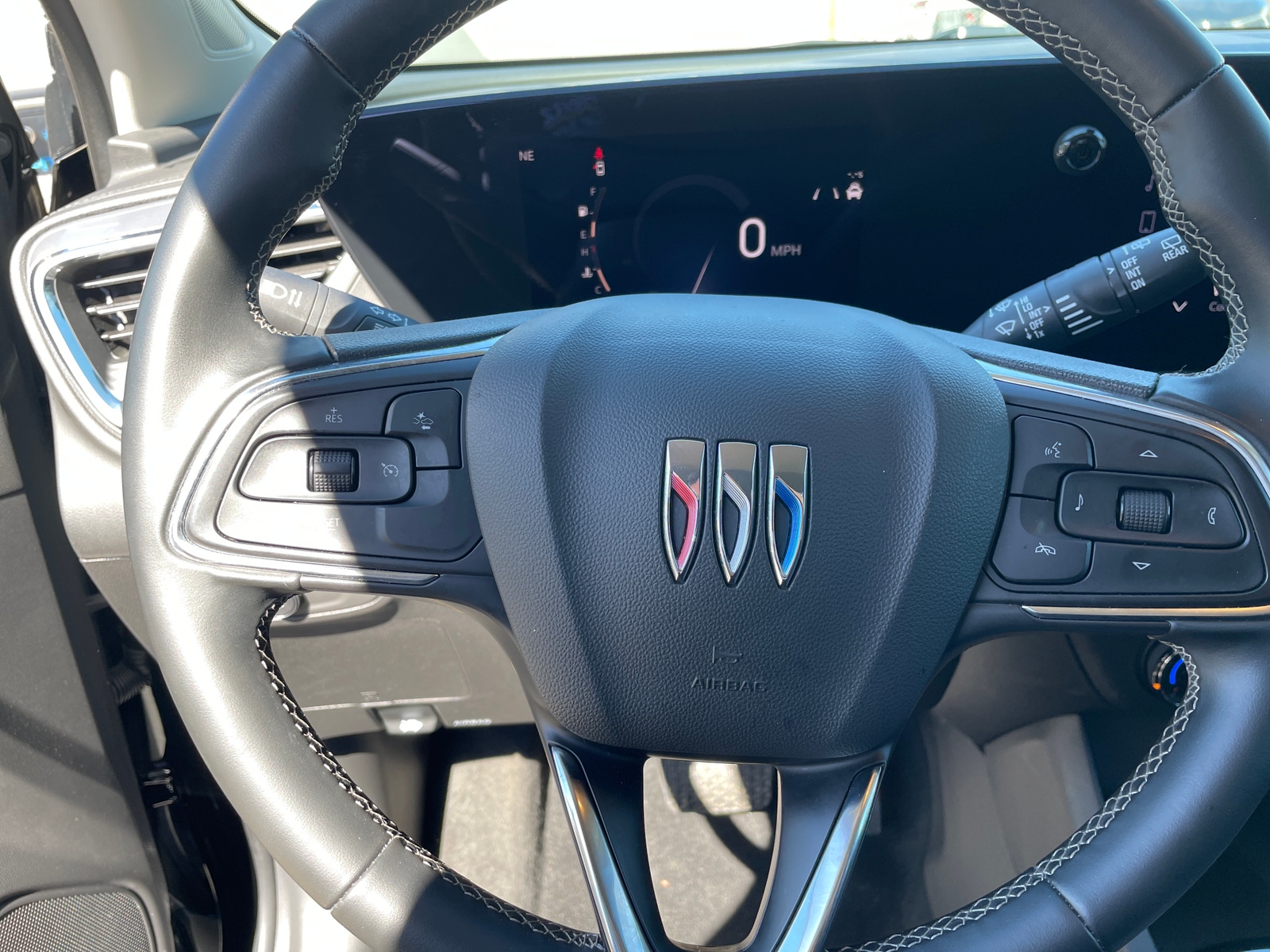 Thumbnail: 2025 Buick Encore GX - 5