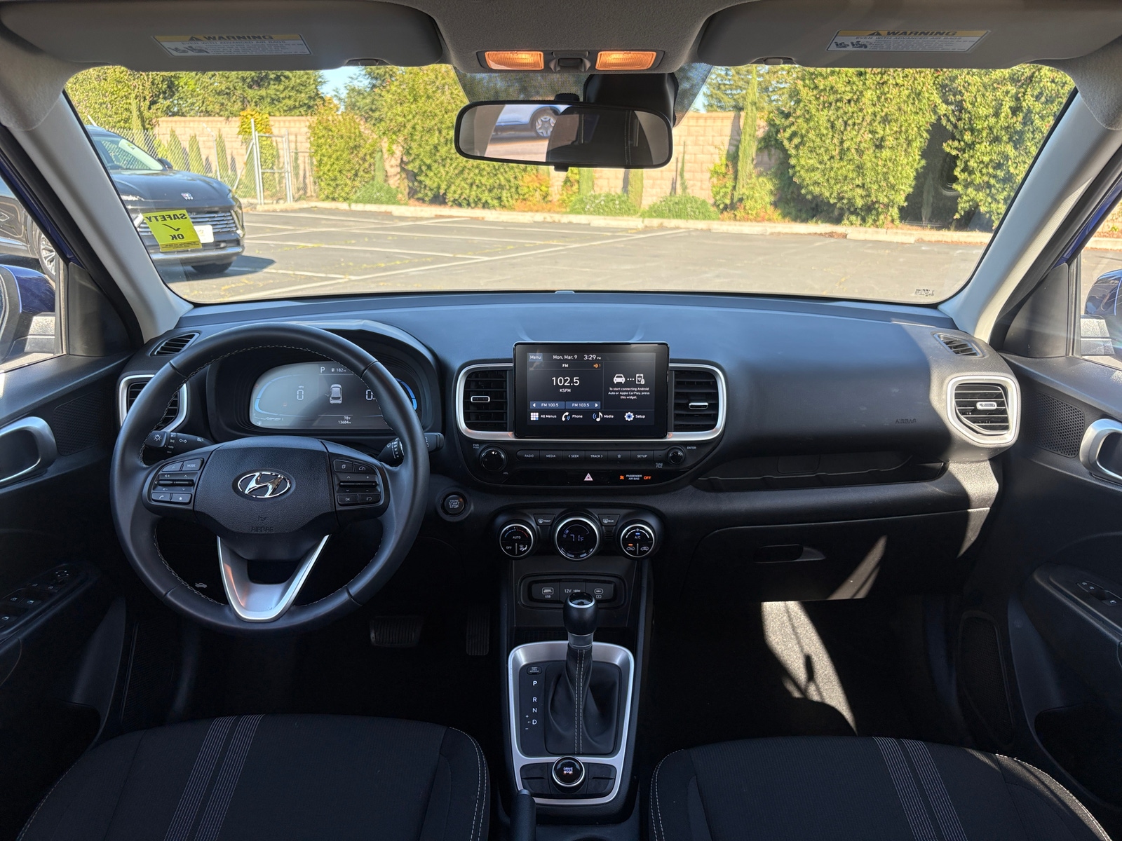 Thumbnail: 2025 Hyundai Venue - 3