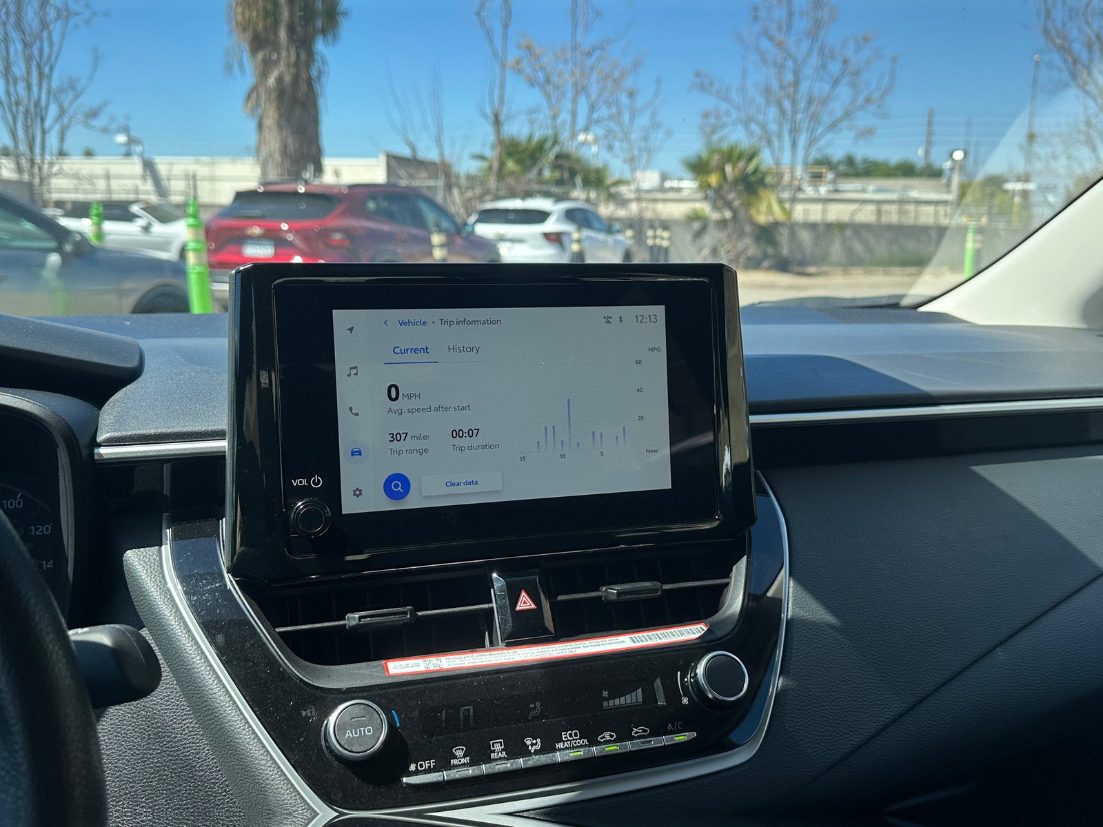 Thumbnail: 2025 Toyota Corolla - 4