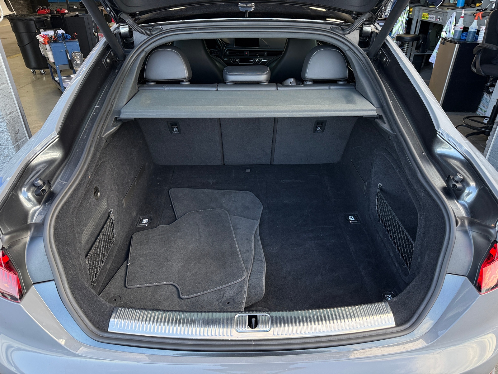 Thumbnail: 2019 Audi S5 - 6