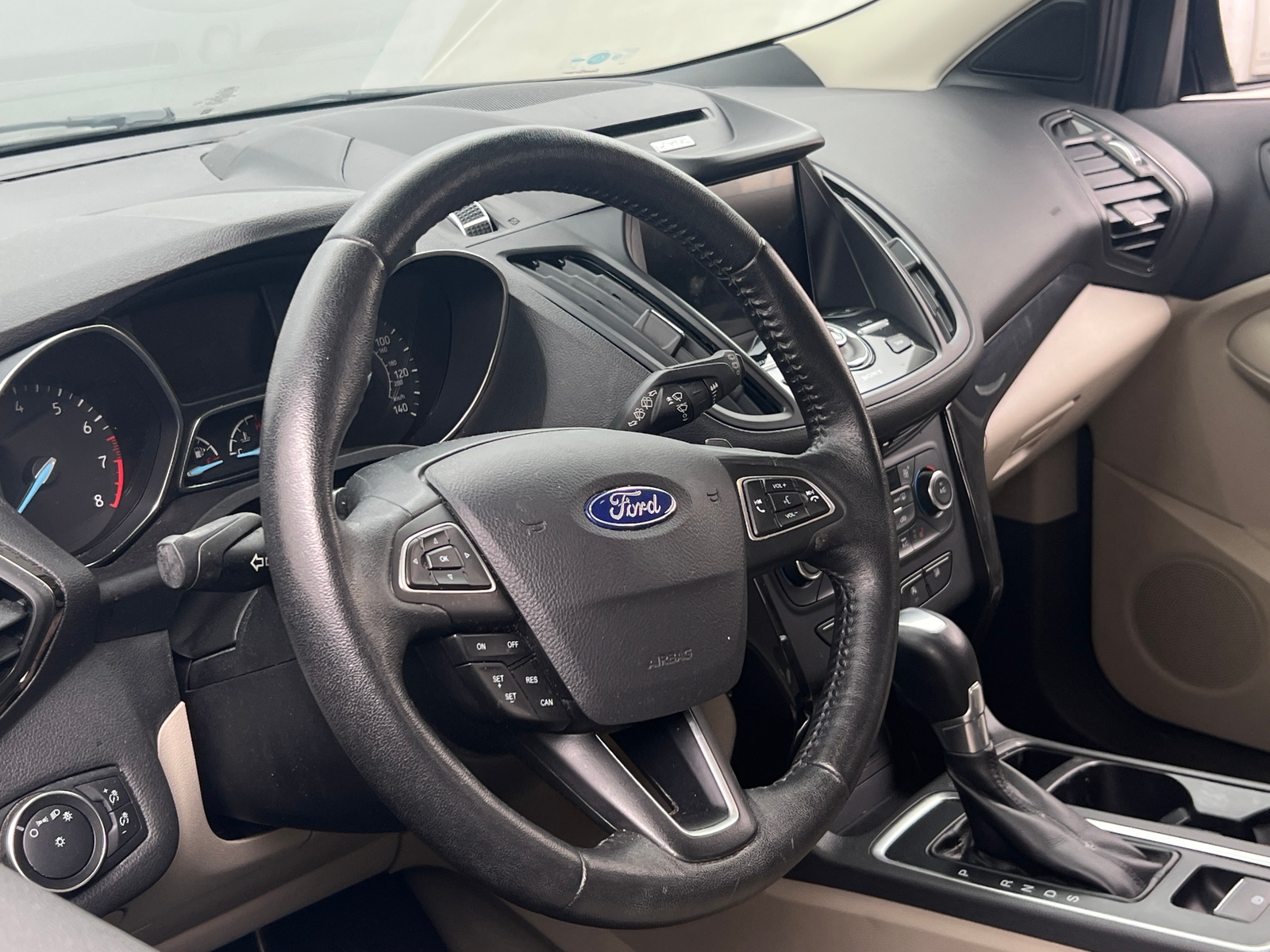 Thumbnail: 2017 Ford Escape - 4