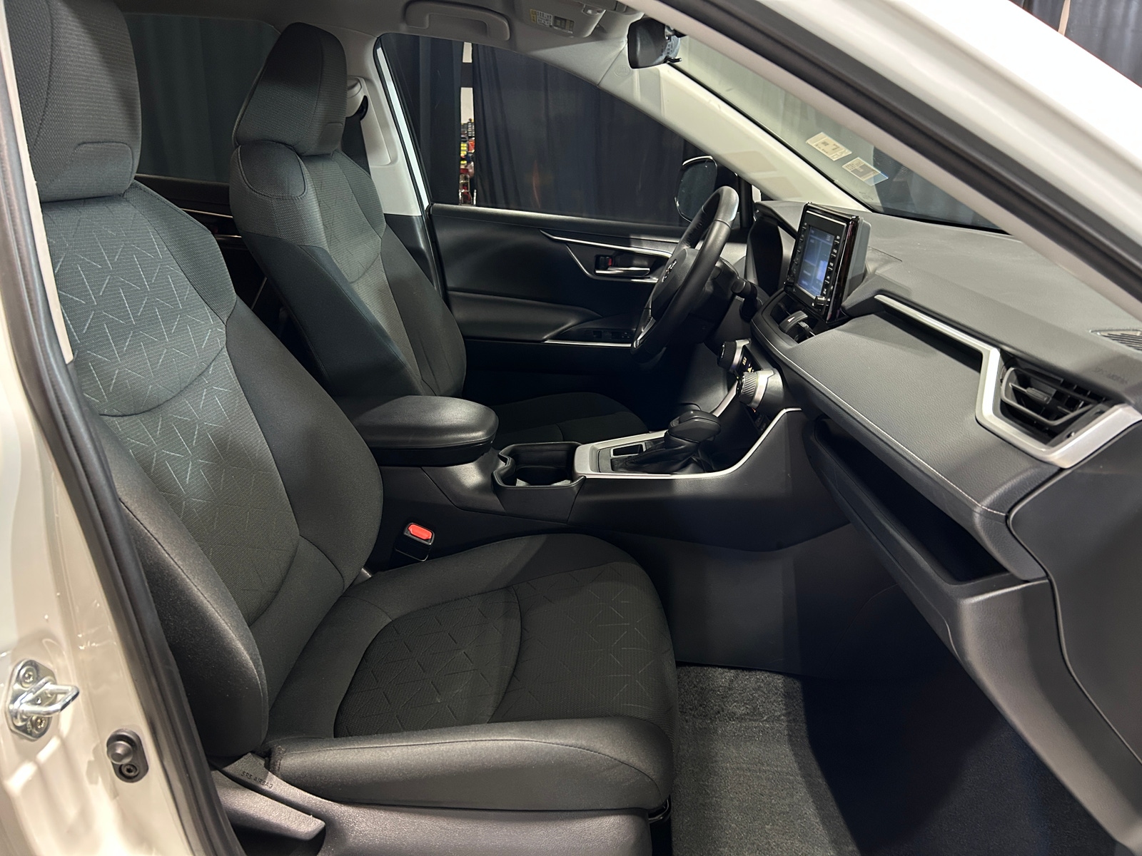 Thumbnail: 2021 Toyota RAV4 - 2