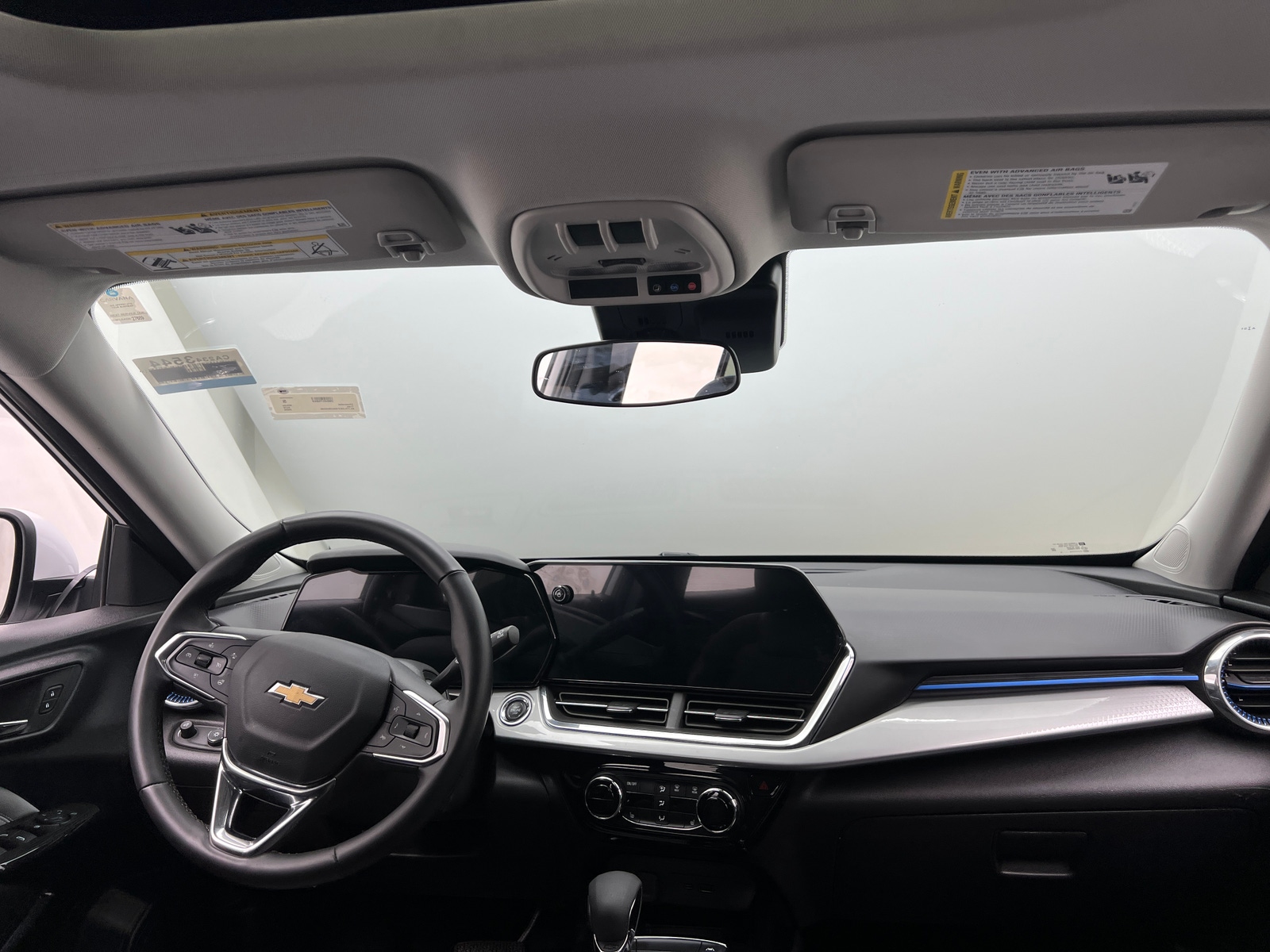 Thumbnail: 2025 Chevrolet Trax - 3