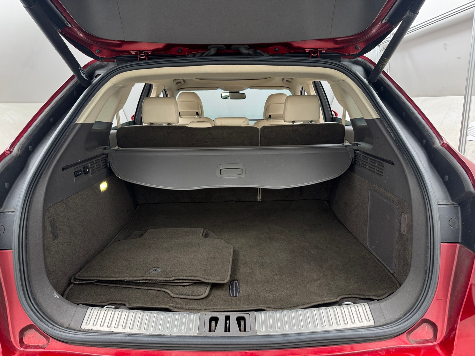 Thumbnail: 2016 Lincoln MKX - 6