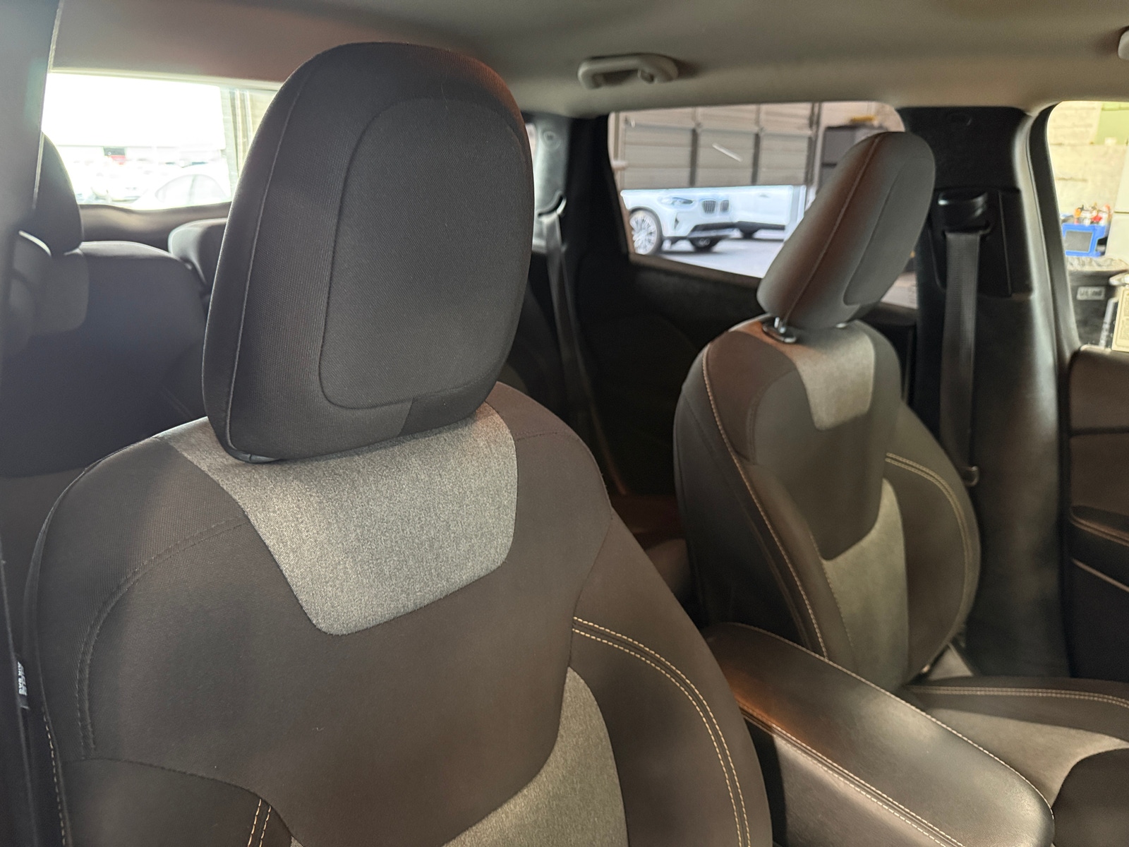 Thumbnail: 2016 Jeep Cherokee - 2