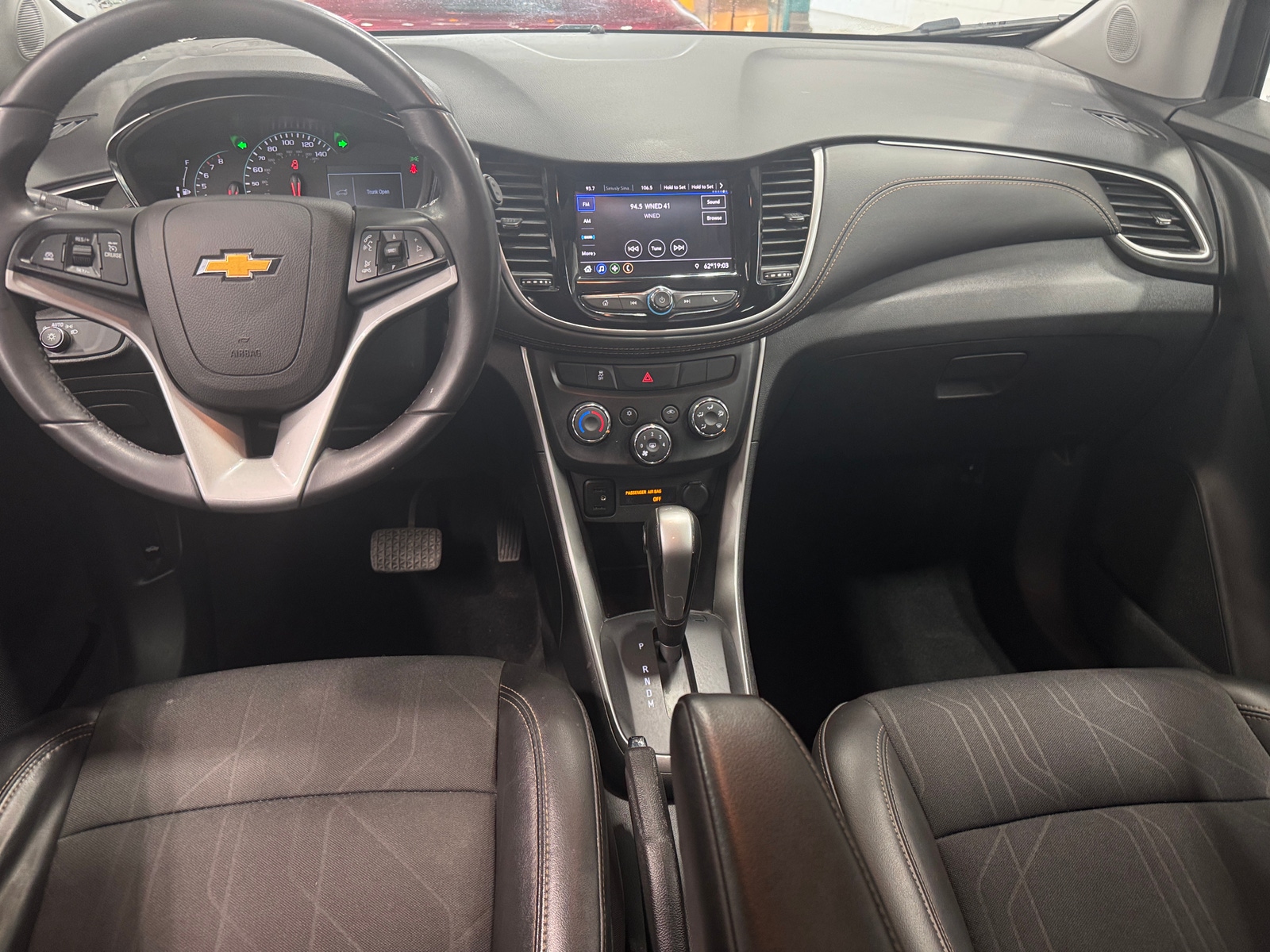 Thumbnail: 2021 Chevrolet Trax - 3