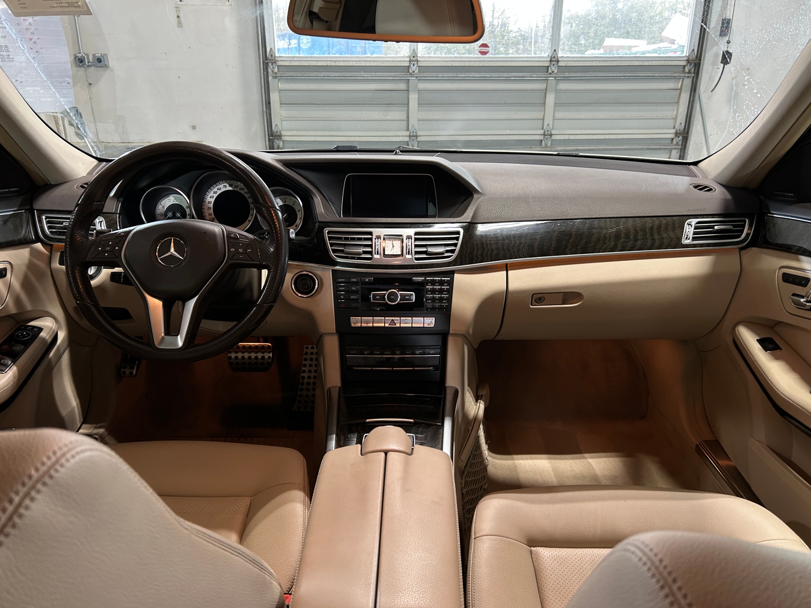 Thumbnail: 2015 Mercedes-Benz E-Class - 2