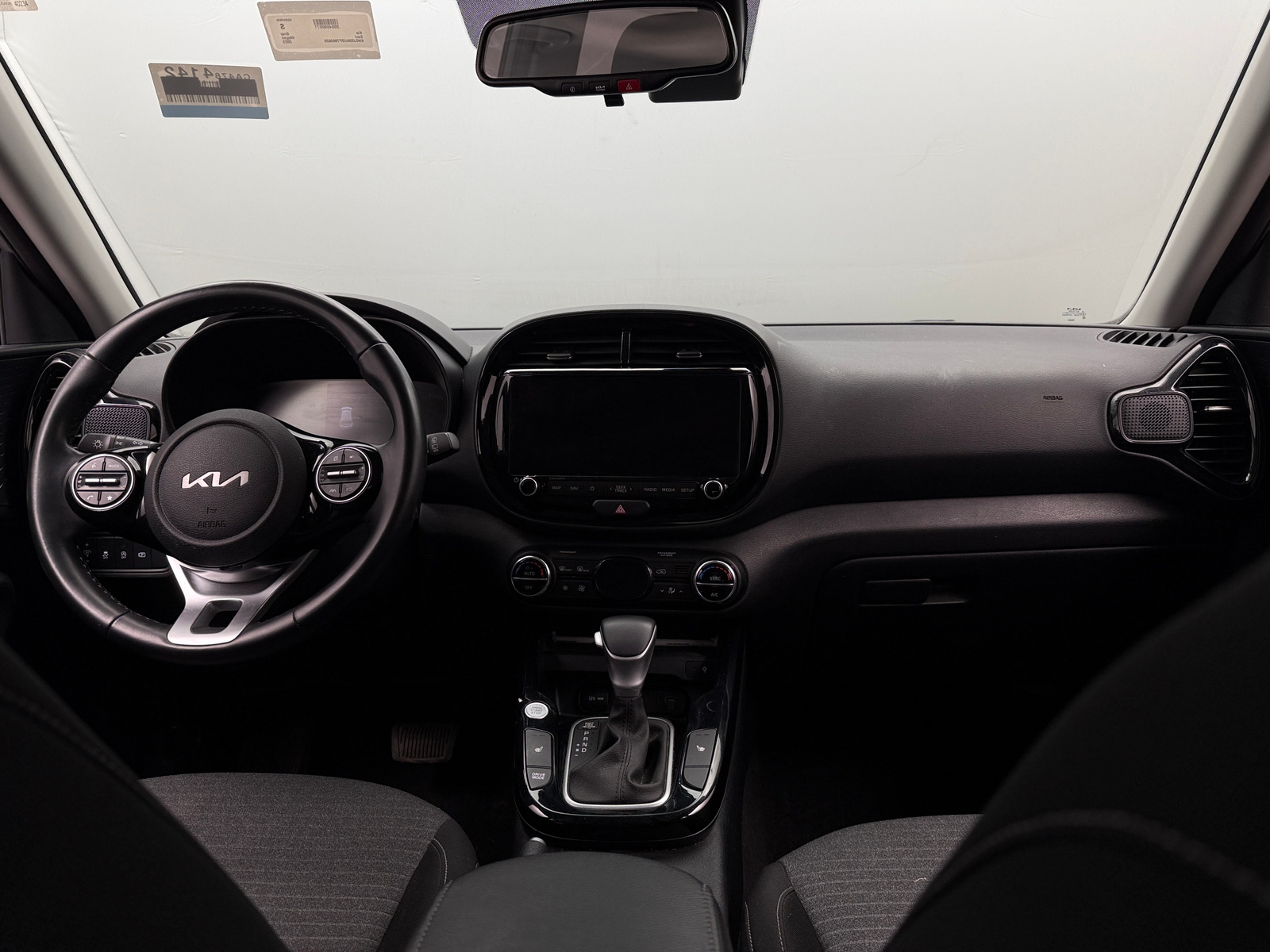 Thumbnail: 2023 Kia Soul - 3