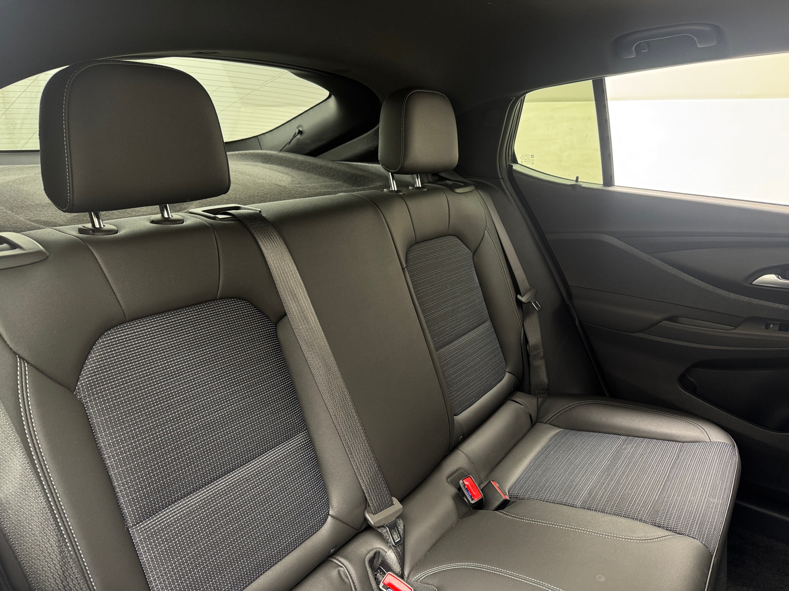 Thumbnail: 2025 Buick Envista - 6