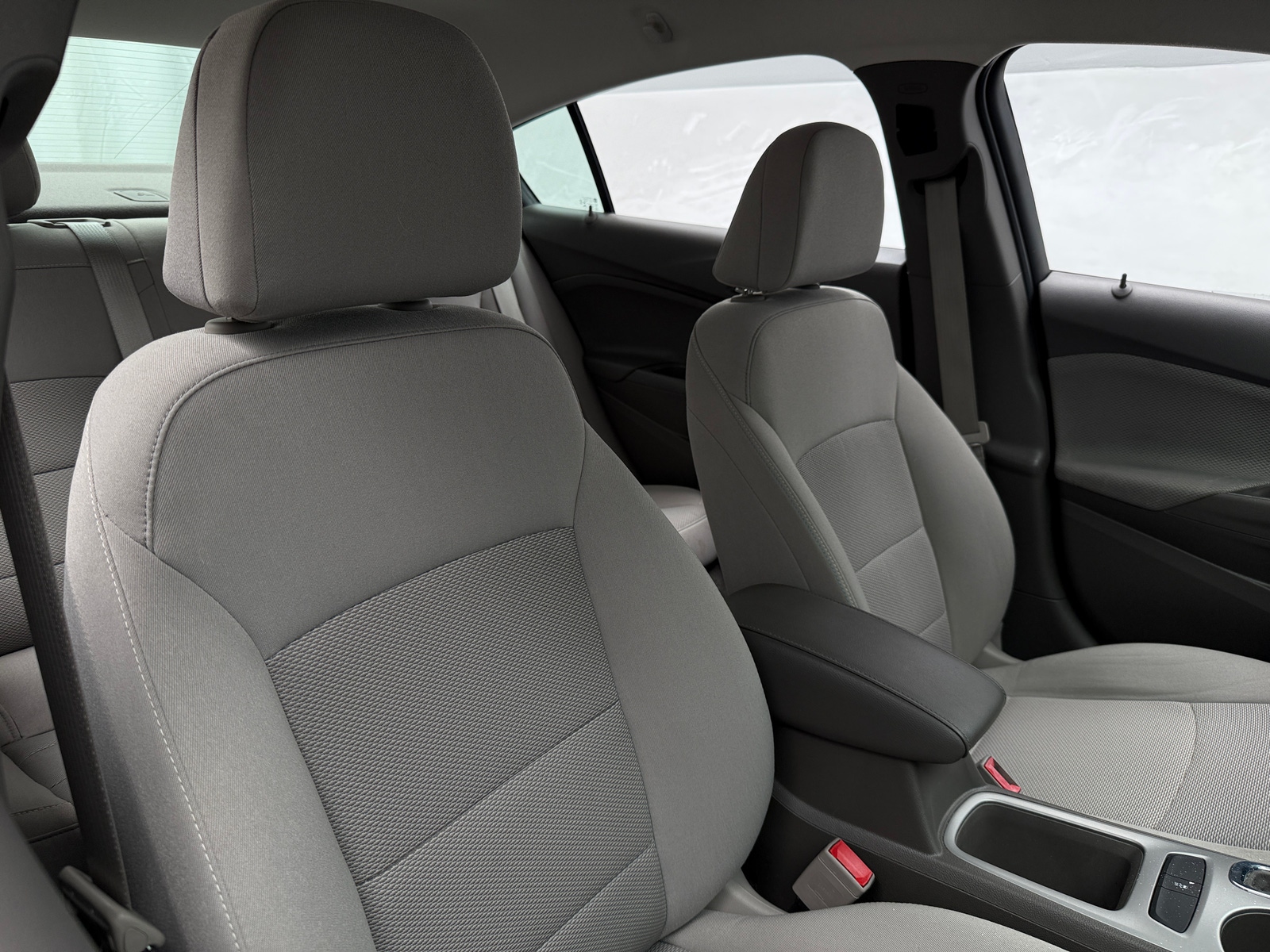 Thumbnail: 2018 Chevrolet Cruze - 2