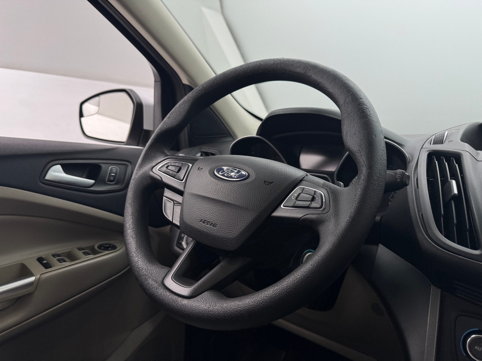 Thumbnail: 2017 Ford Escape - 5