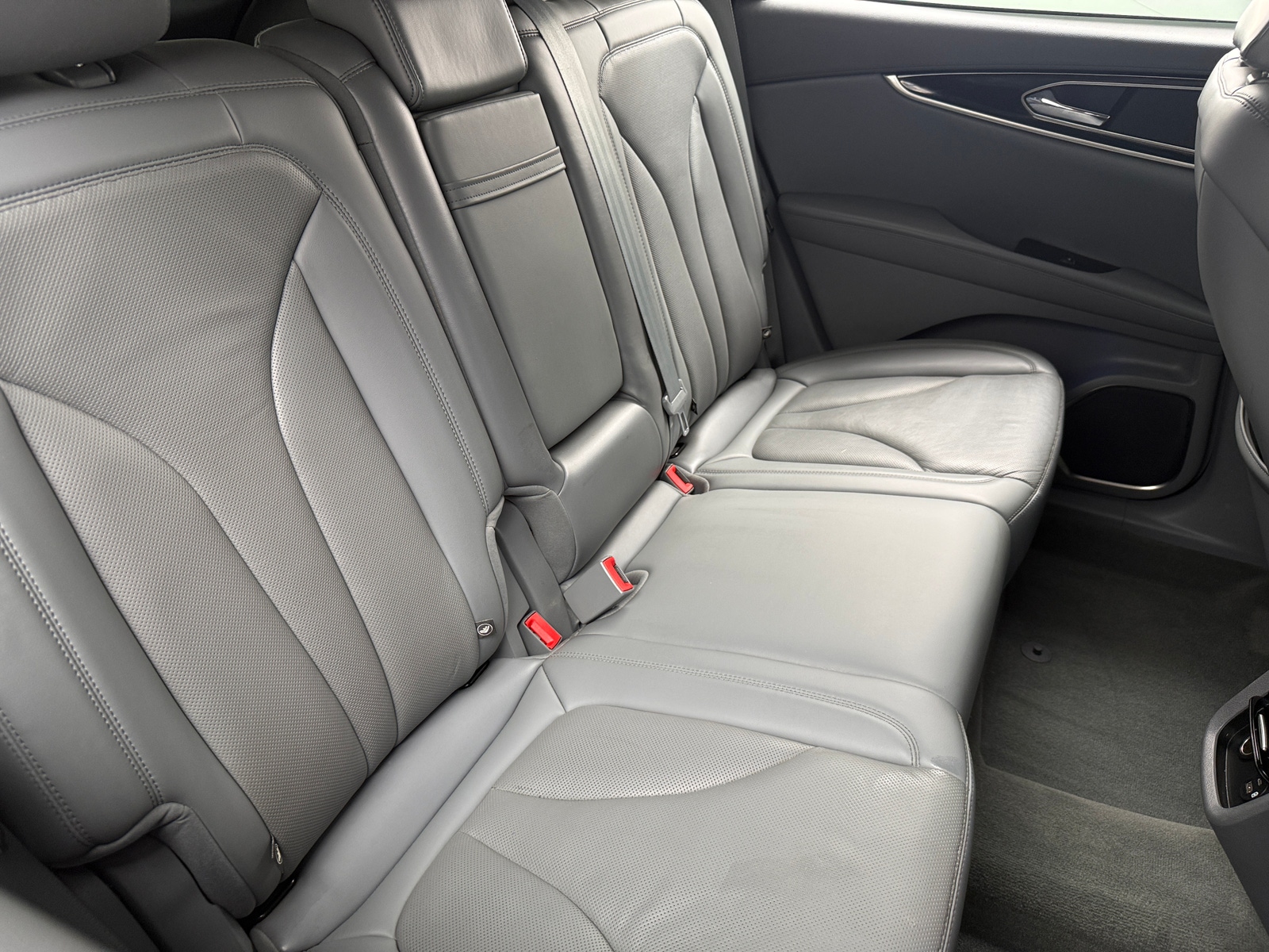 Thumbnail: 2021 Lincoln Nautilus - 5