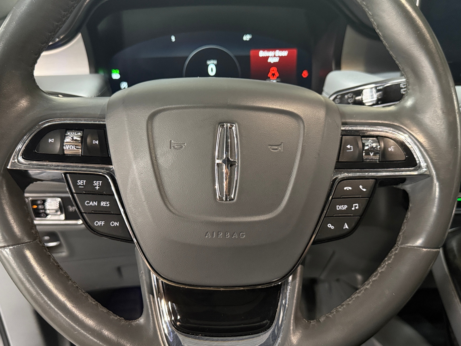 Thumbnail: 2021 Lincoln Nautilus - 4