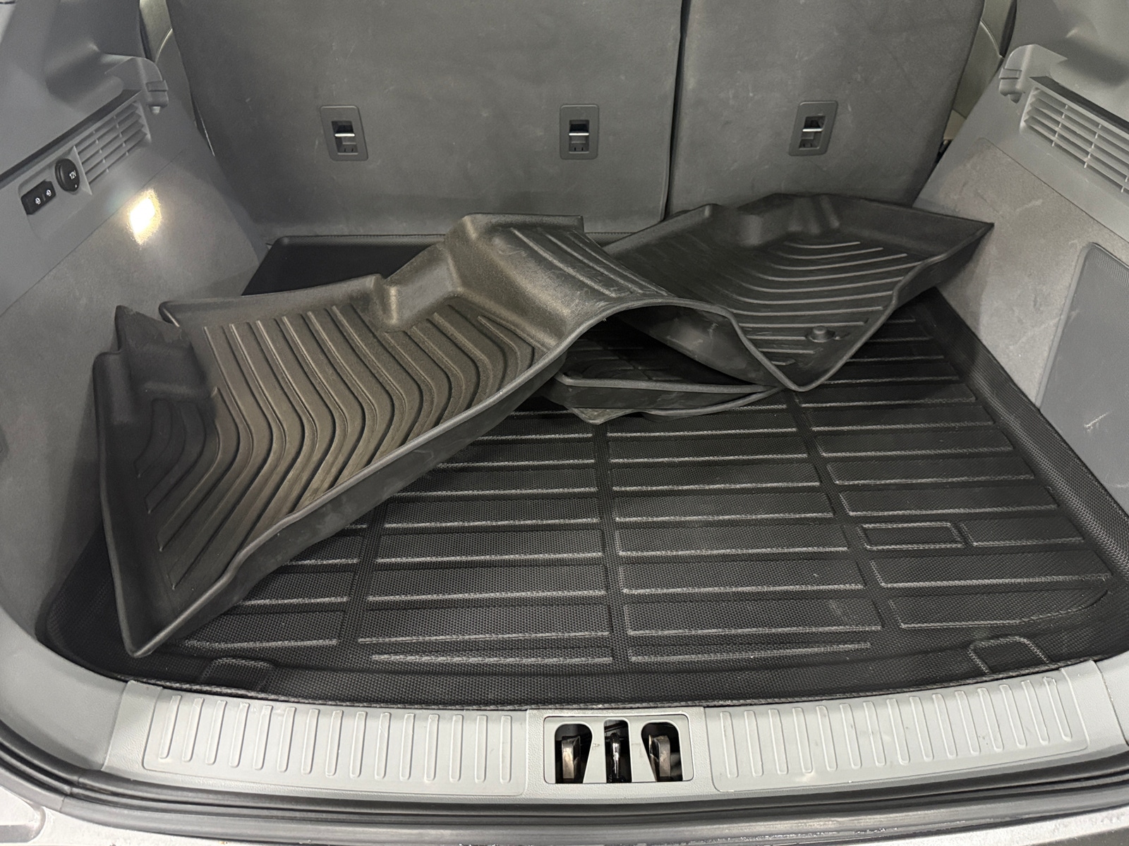 Thumbnail: 2021 Lincoln Nautilus - 6