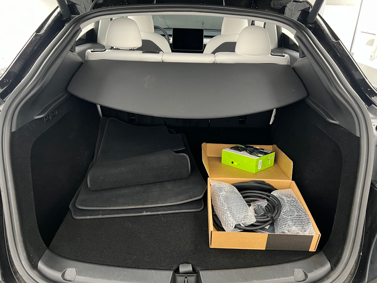 Thumbnail: 2025 Tesla Model Y - 7