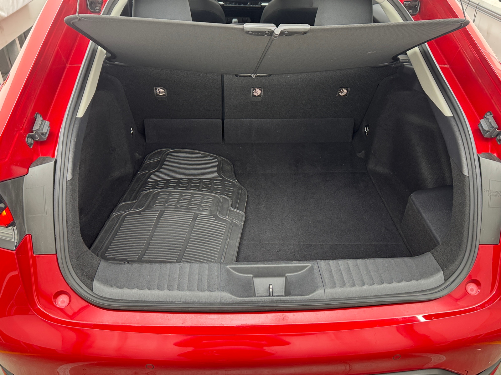 Thumbnail: 2024 Toyota Prius - 7