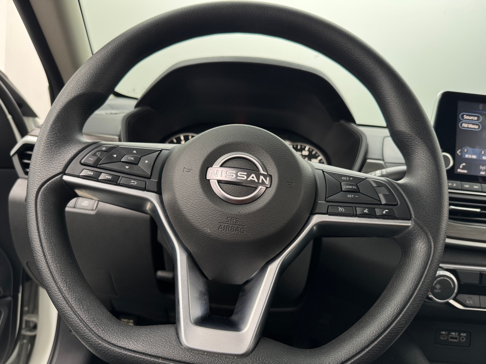 Thumbnail: 2025 Nissan Altima - 5