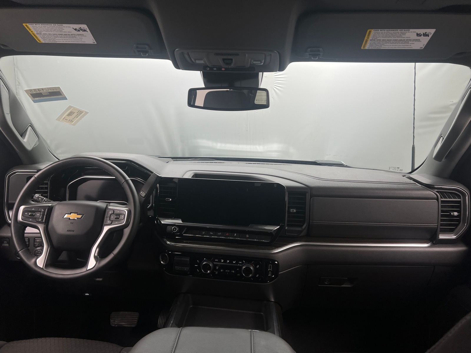 Thumbnail: 2025 Chevrolet Silverado 2500 - 3