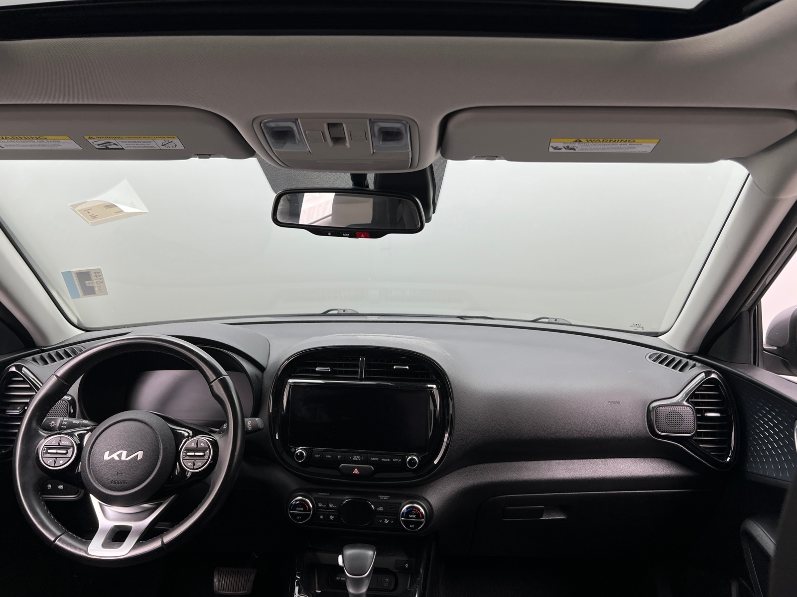 Thumbnail: 2023 Kia Soul - 3