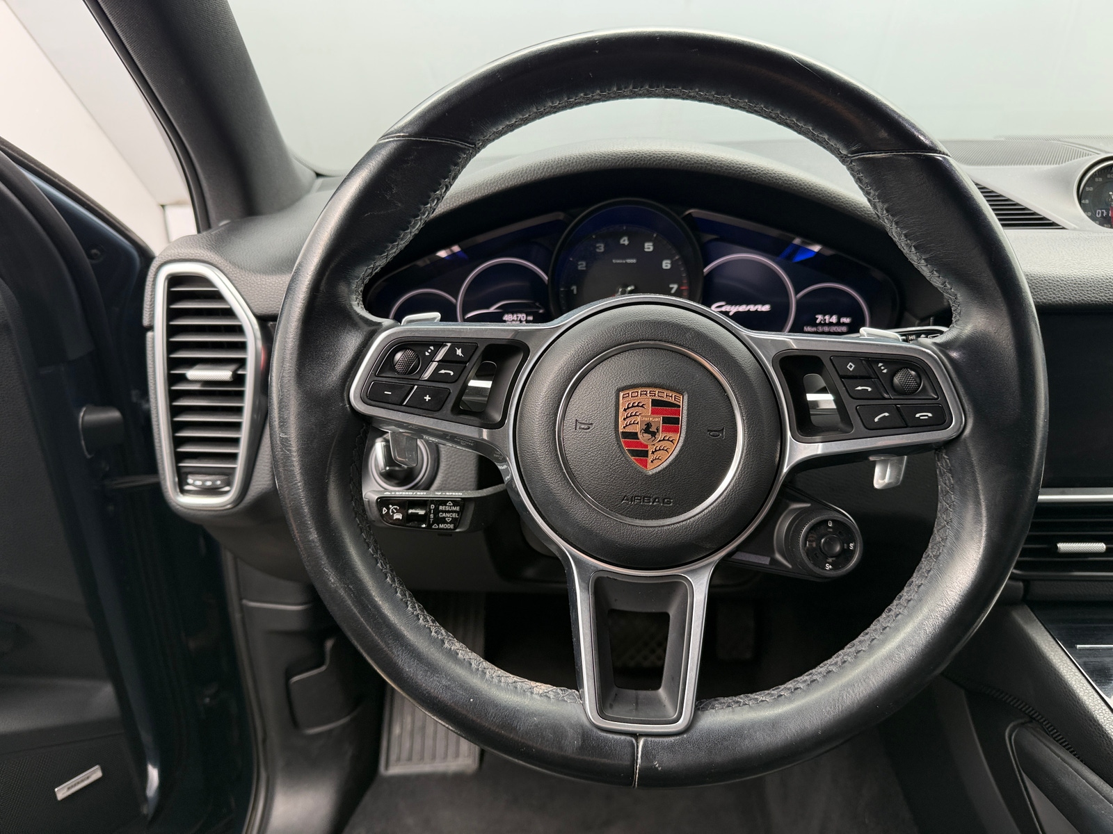 Thumbnail: 2019 Porsche Cayenne - 4