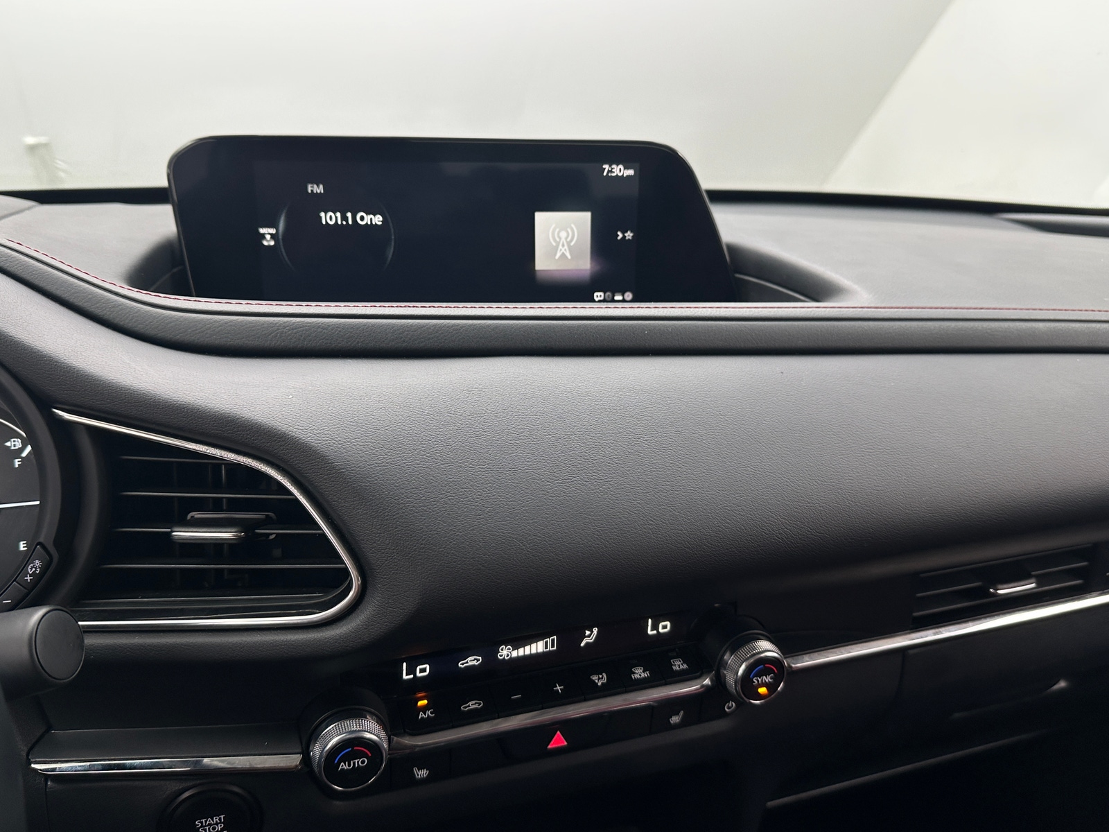 Thumbnail: 2025 Mazda CX-30 - 3