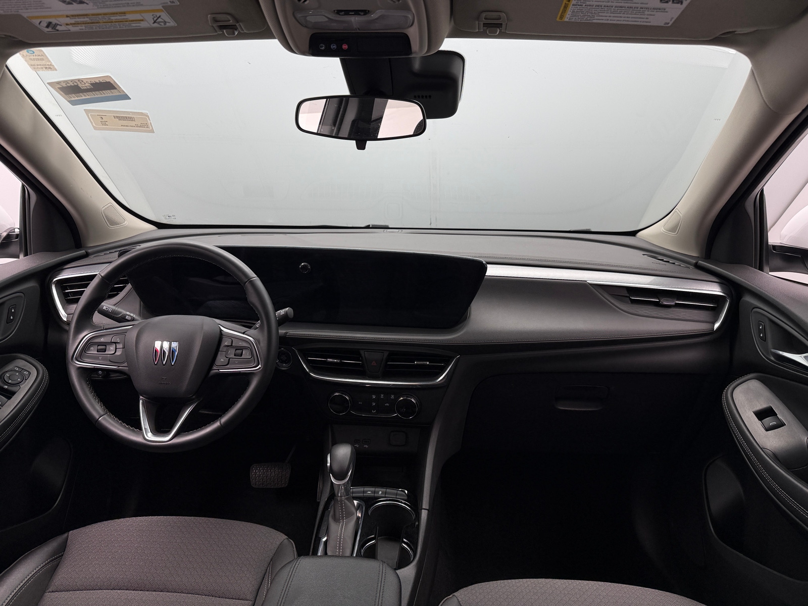 Thumbnail: 2025 Buick Encore GX - 3