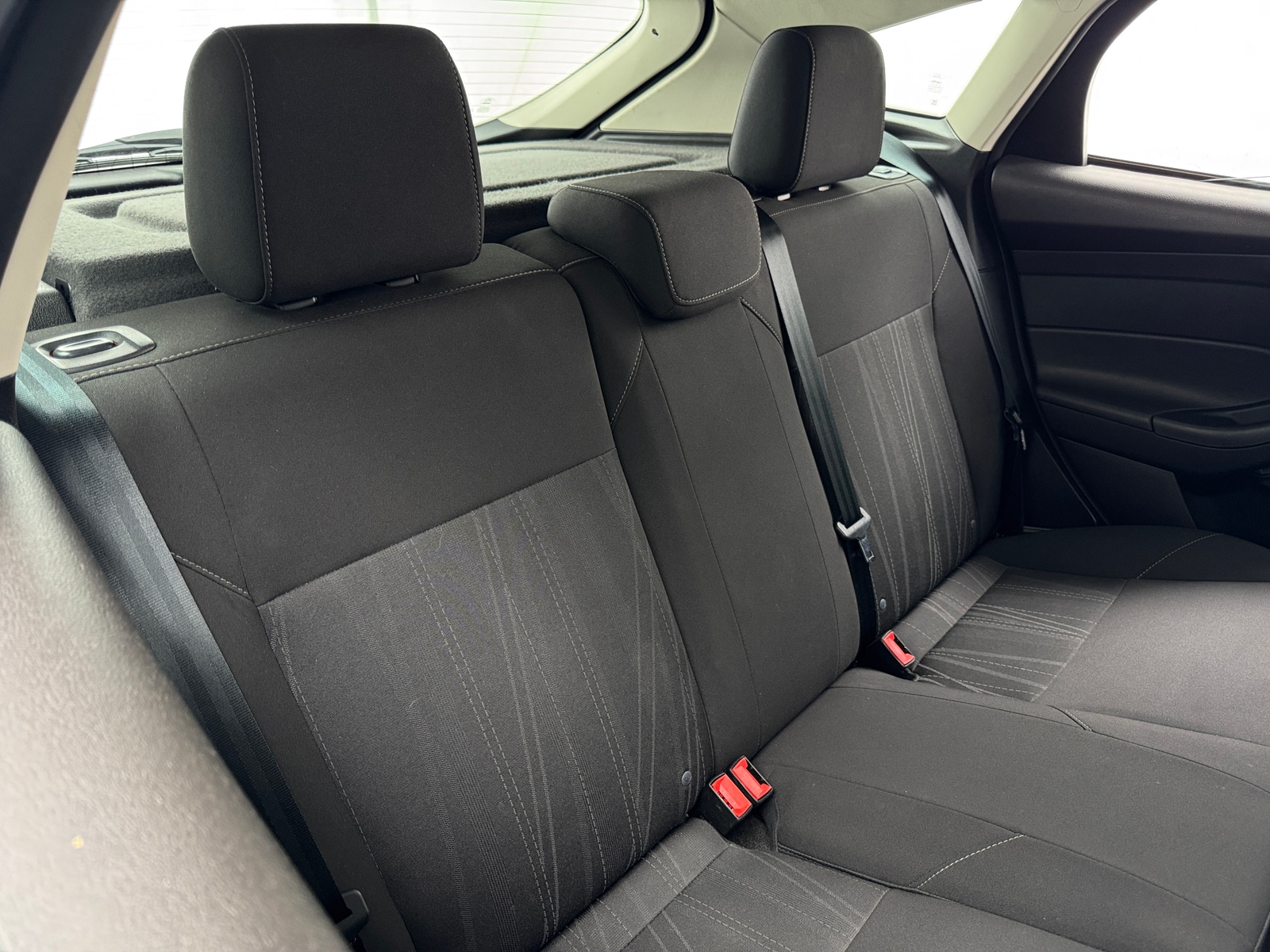 Thumbnail: 2017 Ford Focus - 6