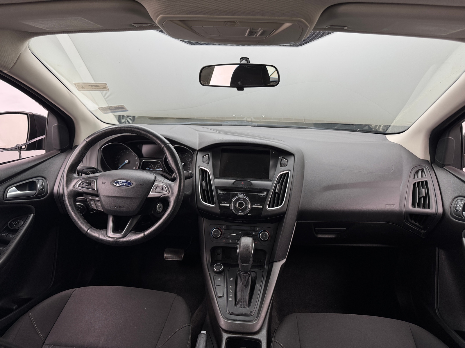 Thumbnail: 2017 Ford Focus - 3