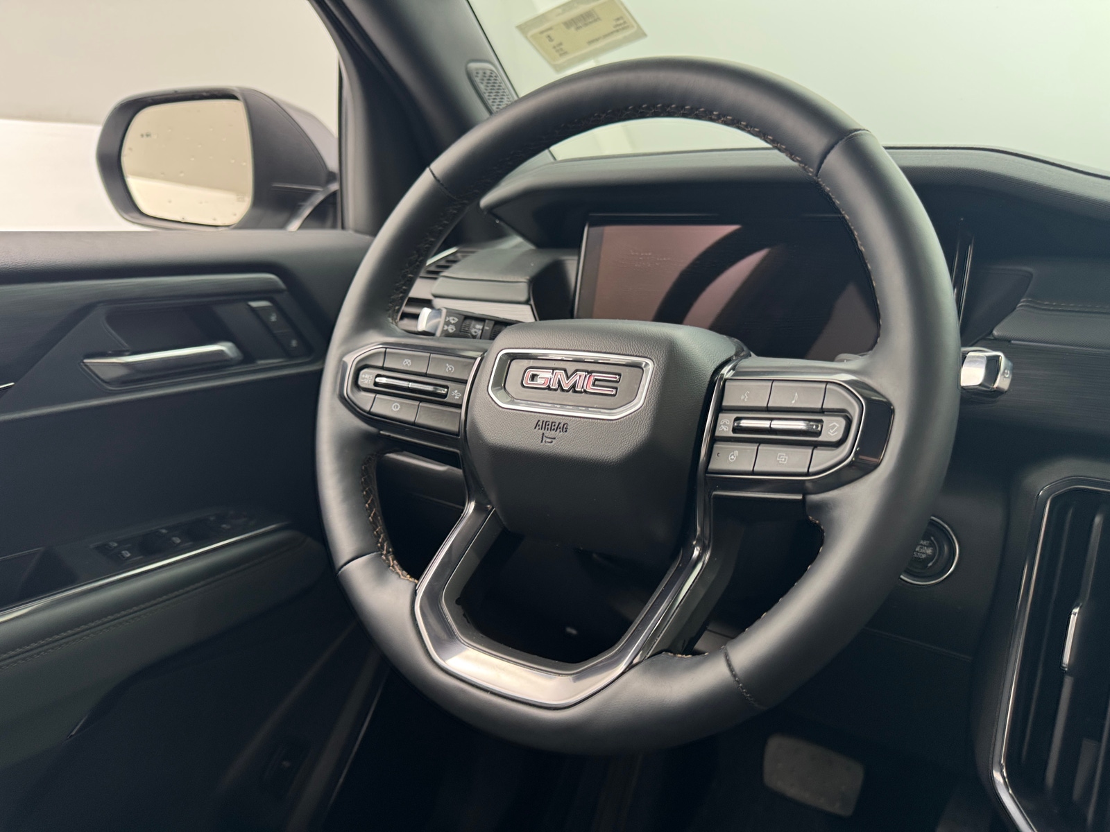 Thumbnail: 2025 GMC Acadia - 5