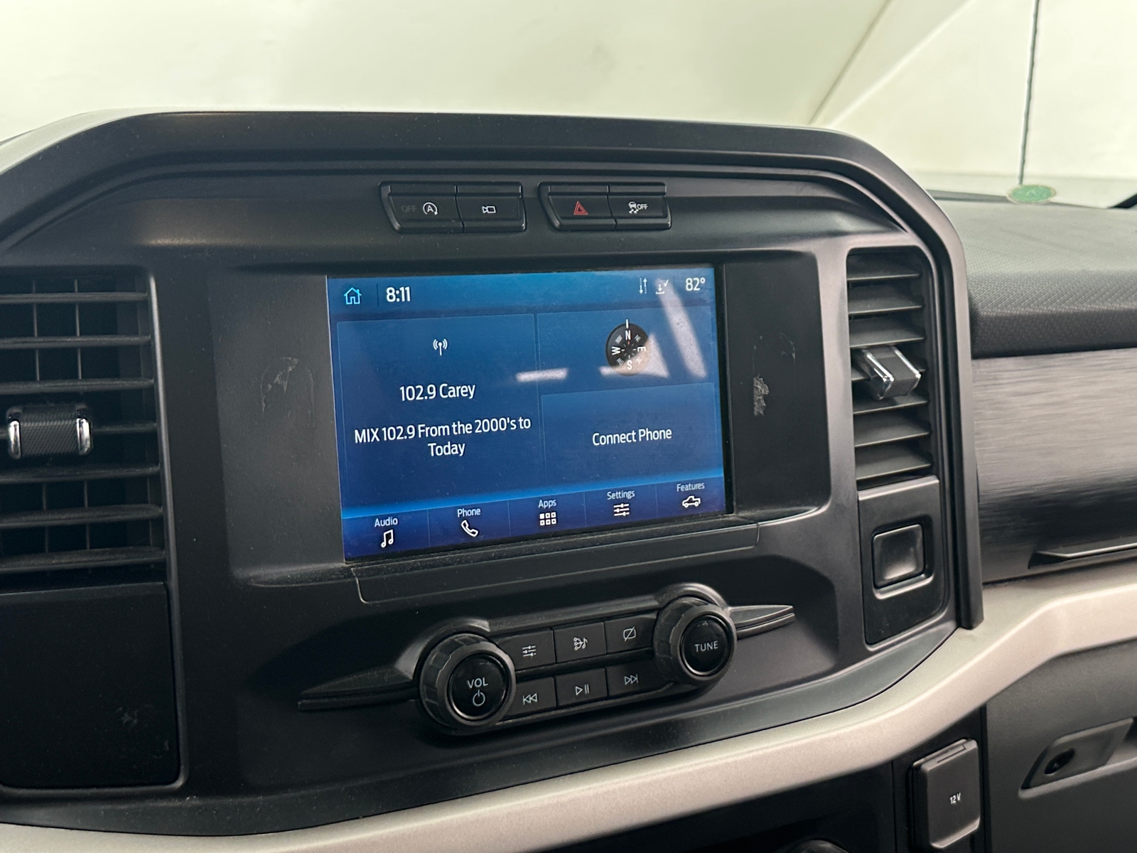 Thumbnail: 2021 Ford Econoline - 3