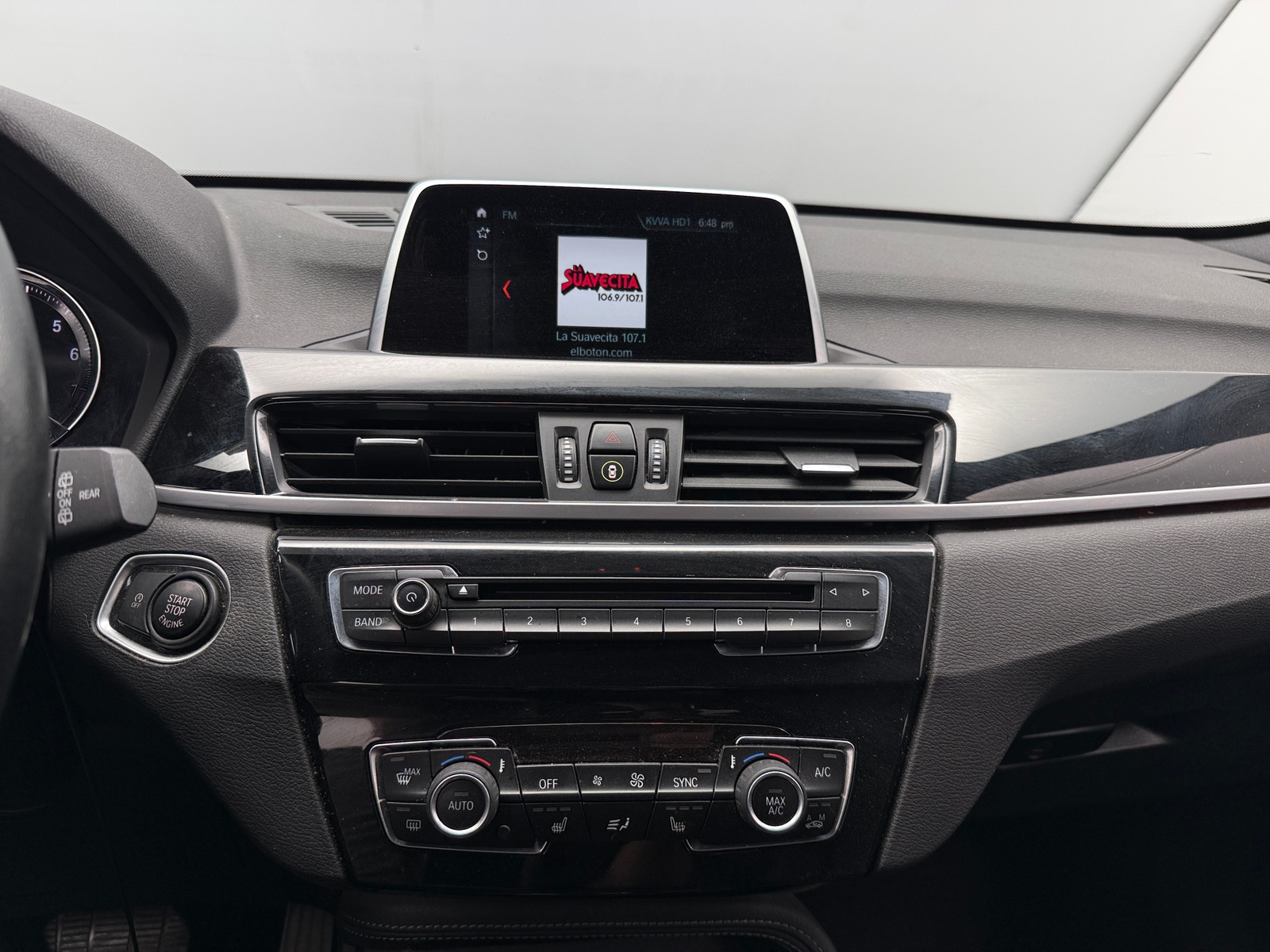 Thumbnail: 2019 BMW X1 - 4