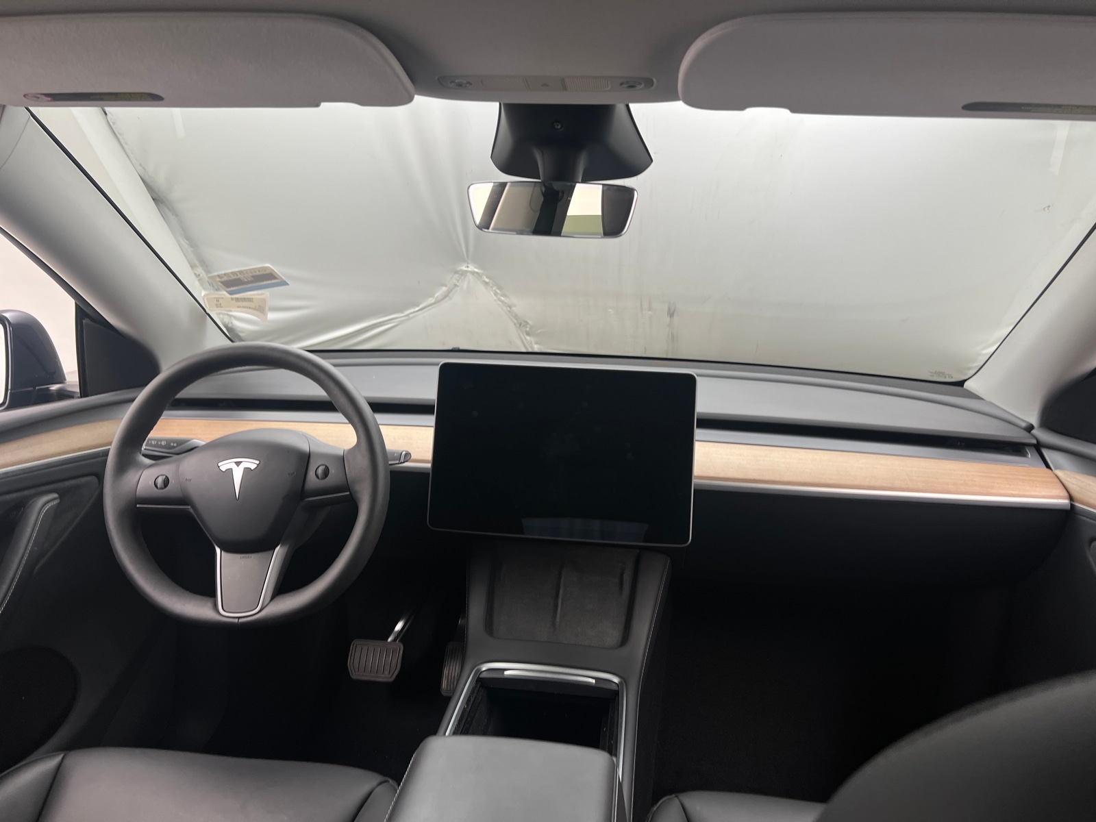 Thumbnail: 2025 Tesla Model Y - 2