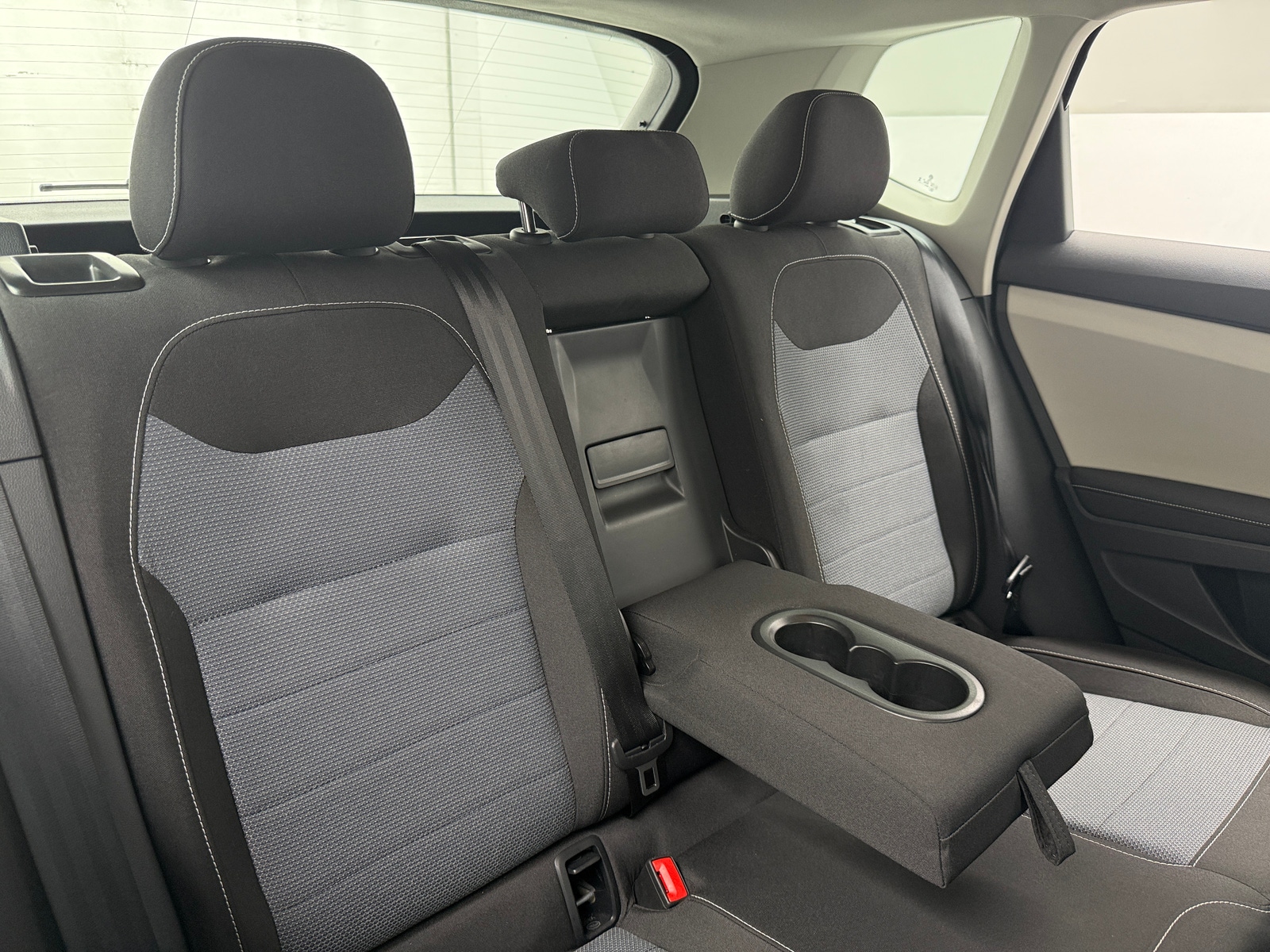 Thumbnail: 2025 Volkswagen Taos - 6