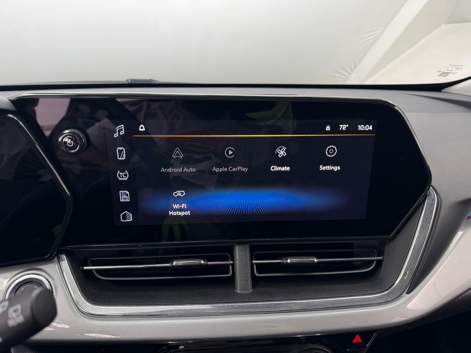 Thumbnail: 2025 Chevrolet Trax - 4