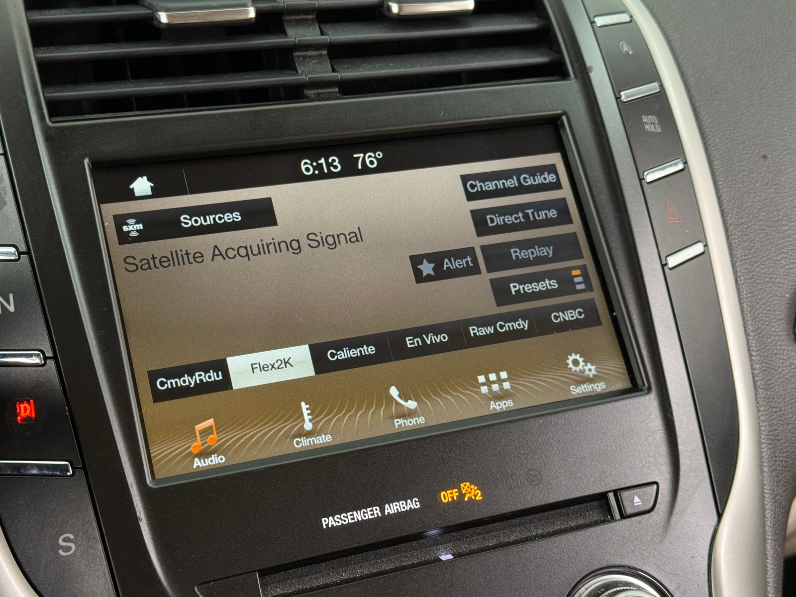 Thumbnail: 2018 Lincoln MKC - 3