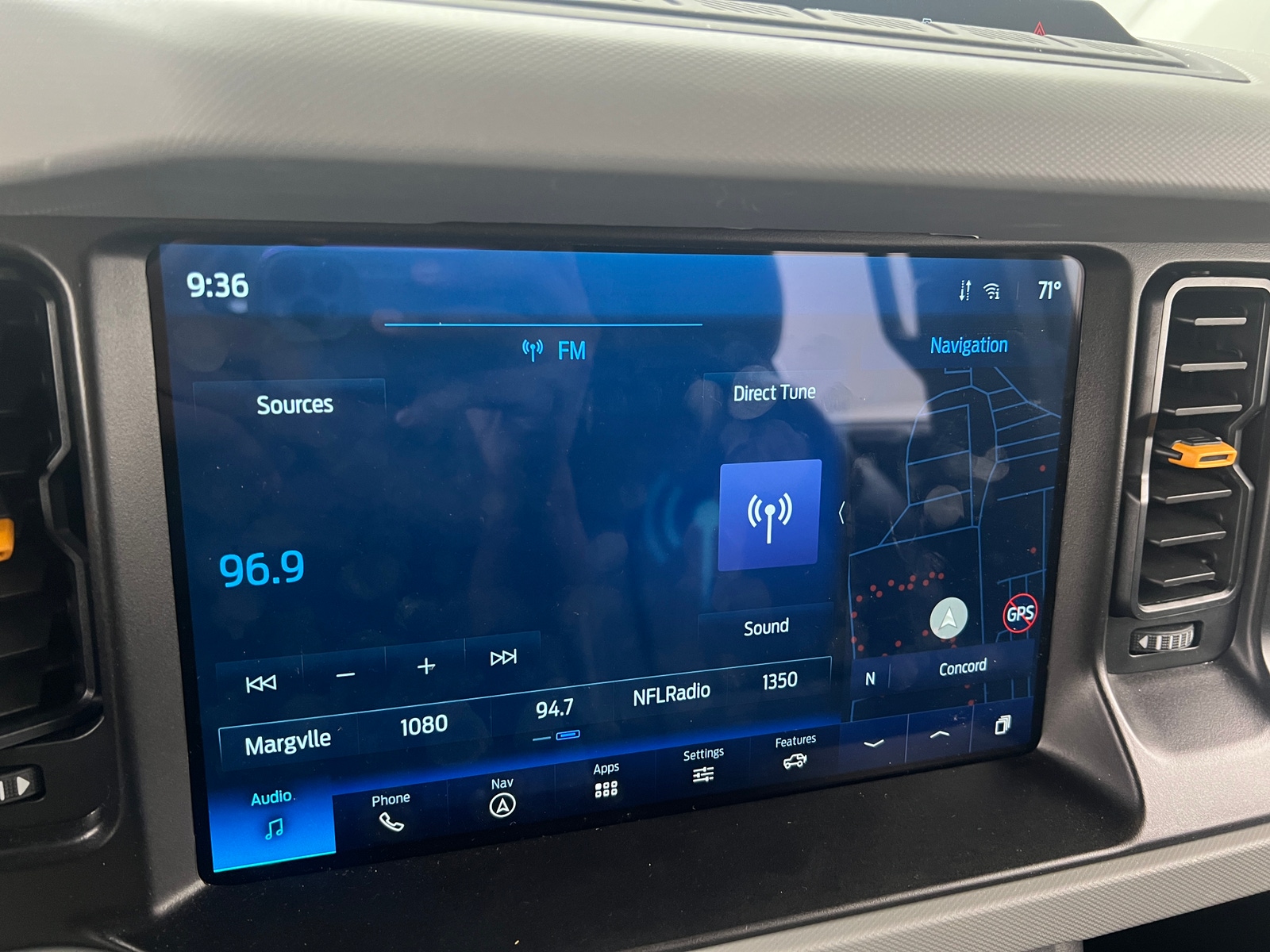 Thumbnail: 2023 Ford Bronco - 3