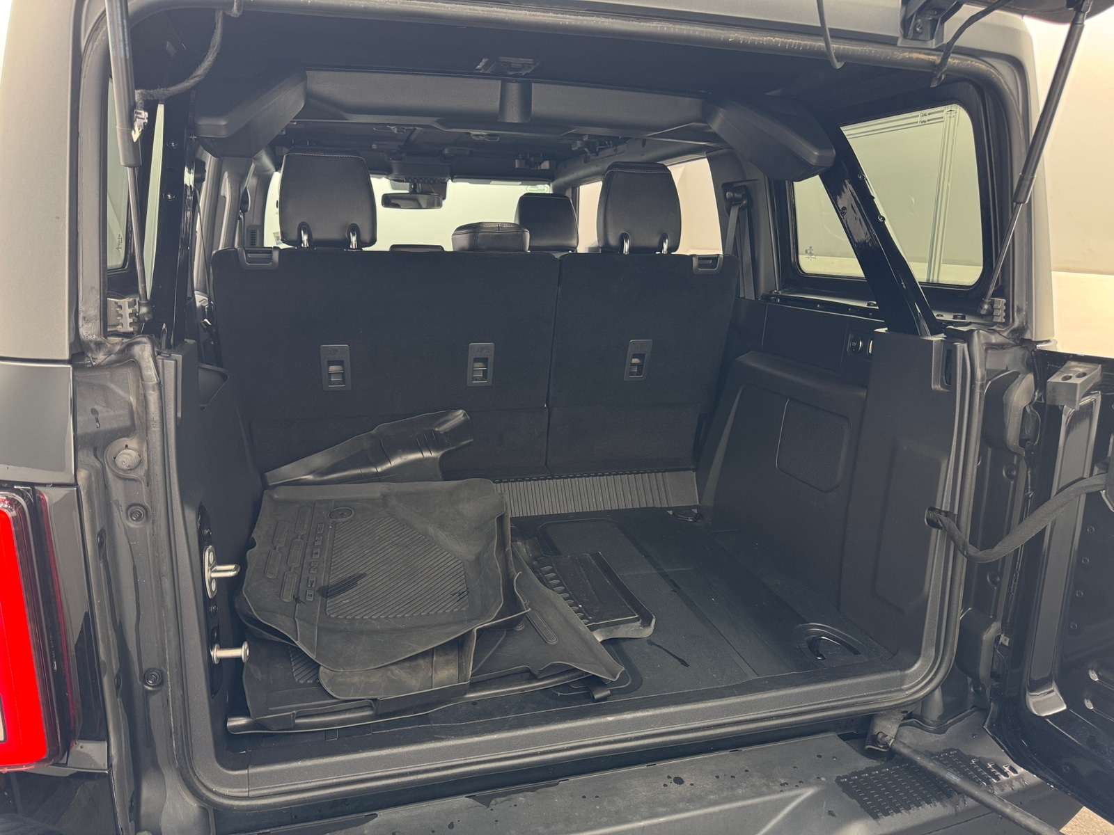 Thumbnail: 2023 Ford Bronco - 6