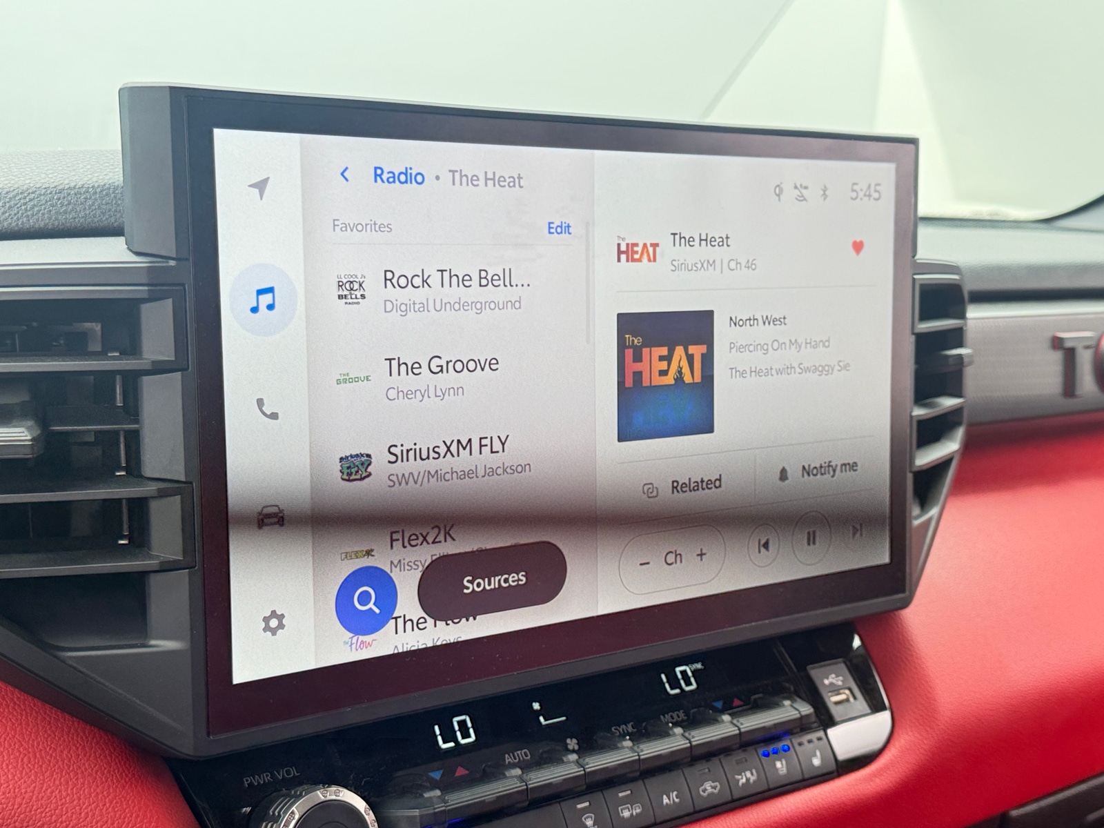 Thumbnail: 2025 Toyota Tundra - 3
