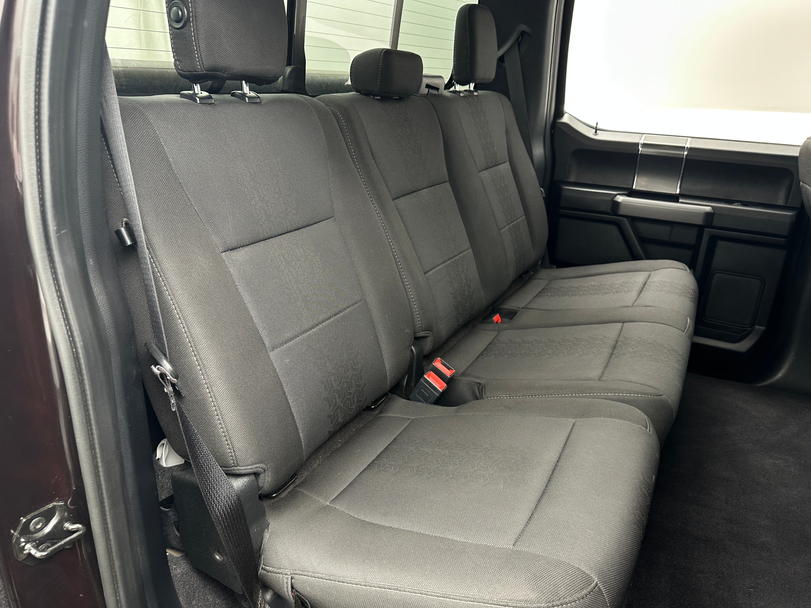 Thumbnail: 2019 Ford Econoline - 6