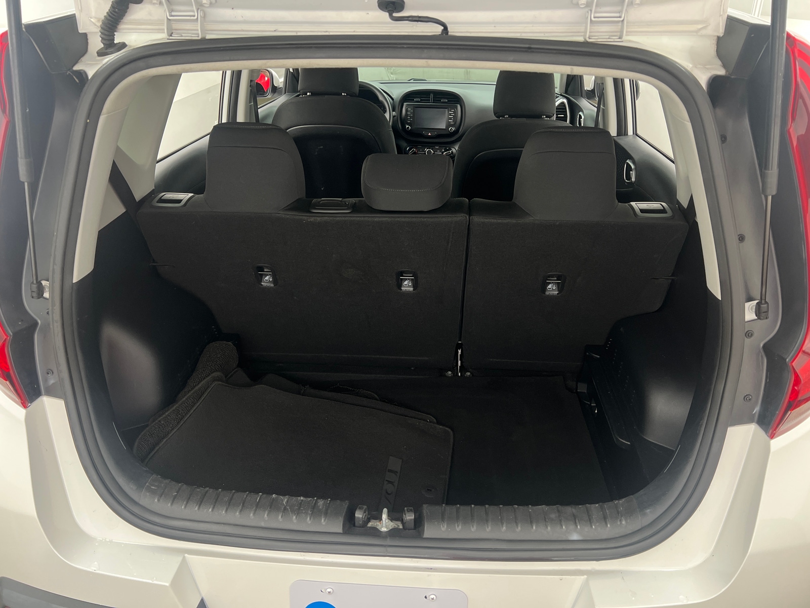 Thumbnail: 2020 Kia Soul - 7