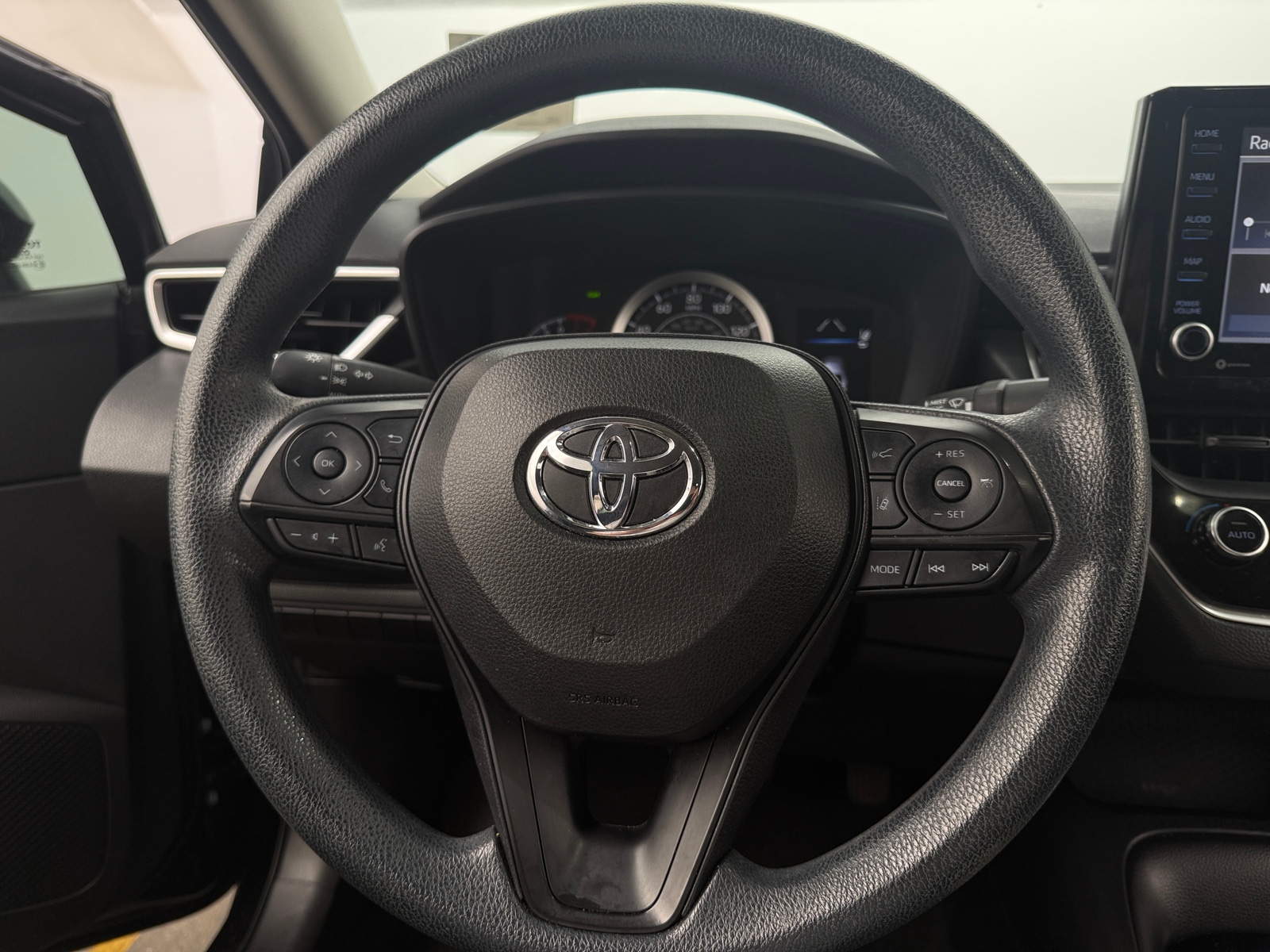 Thumbnail: 2022 Toyota Corolla - 5