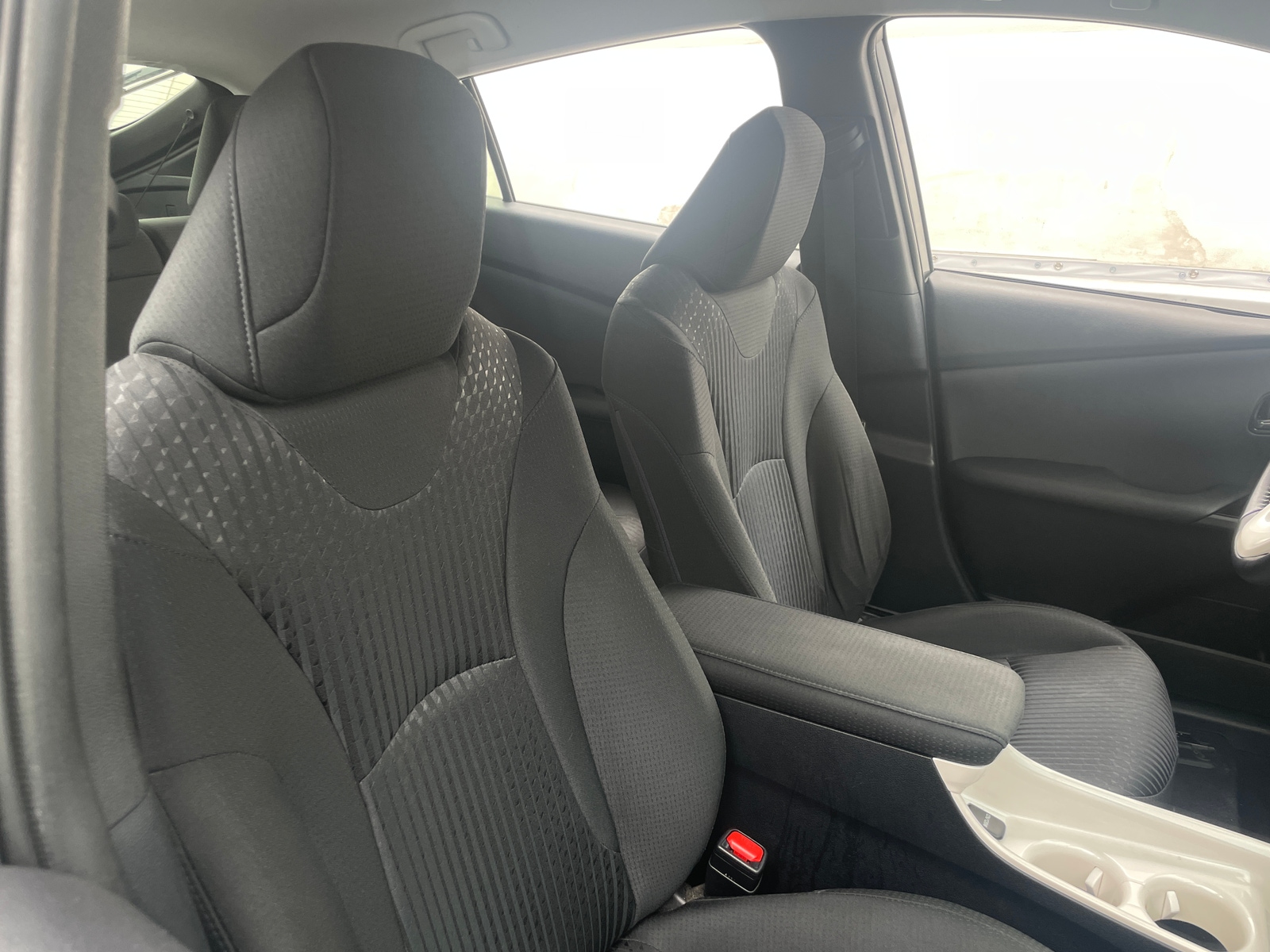 Thumbnail: 2016 Toyota Prius - 2