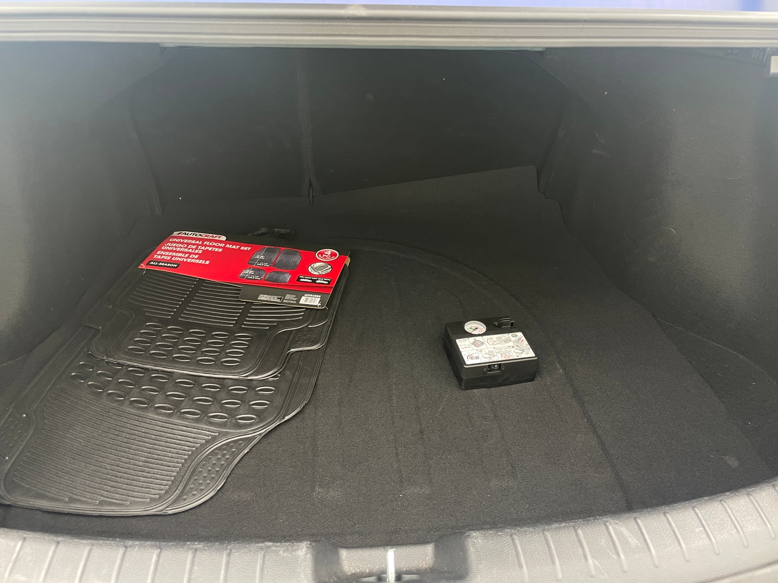 Thumbnail: 2022 Kia Forte - 7