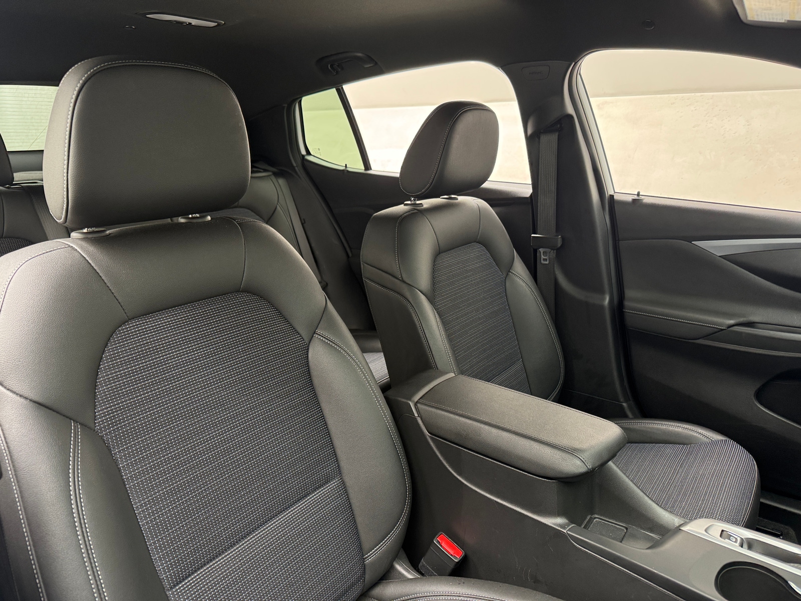 Thumbnail: 2025 Buick Envista - 2