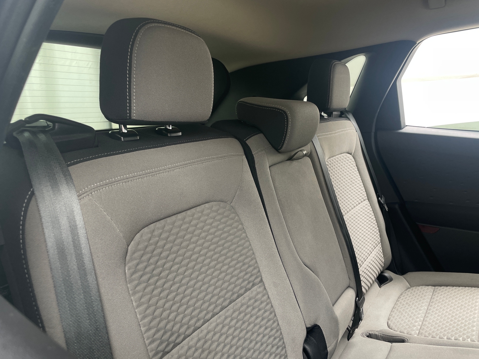 Thumbnail: 2020 Ford Escape - 6