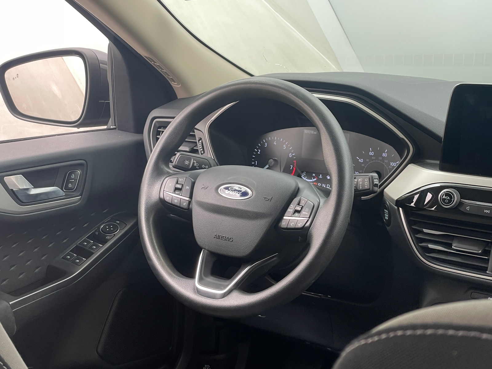 Thumbnail: 2020 Ford Escape - 5