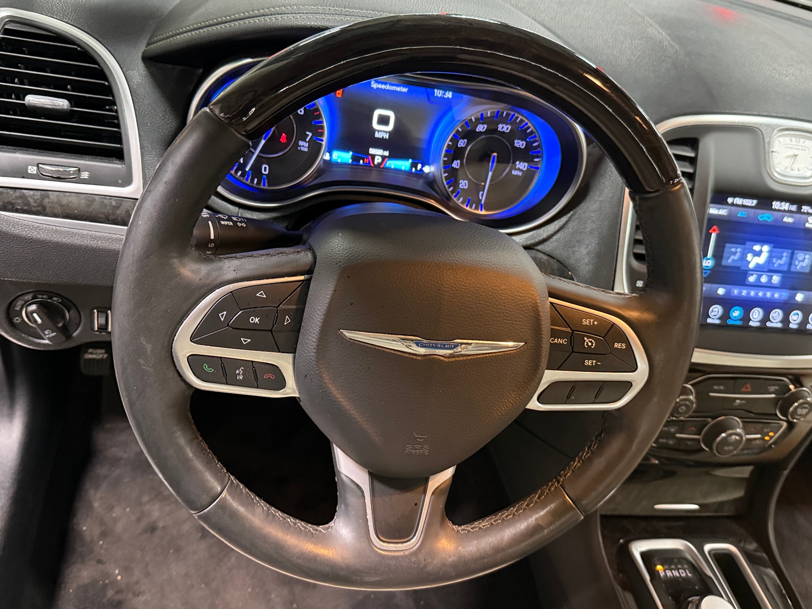 Thumbnail: 2017 Chrysler 300 - 4